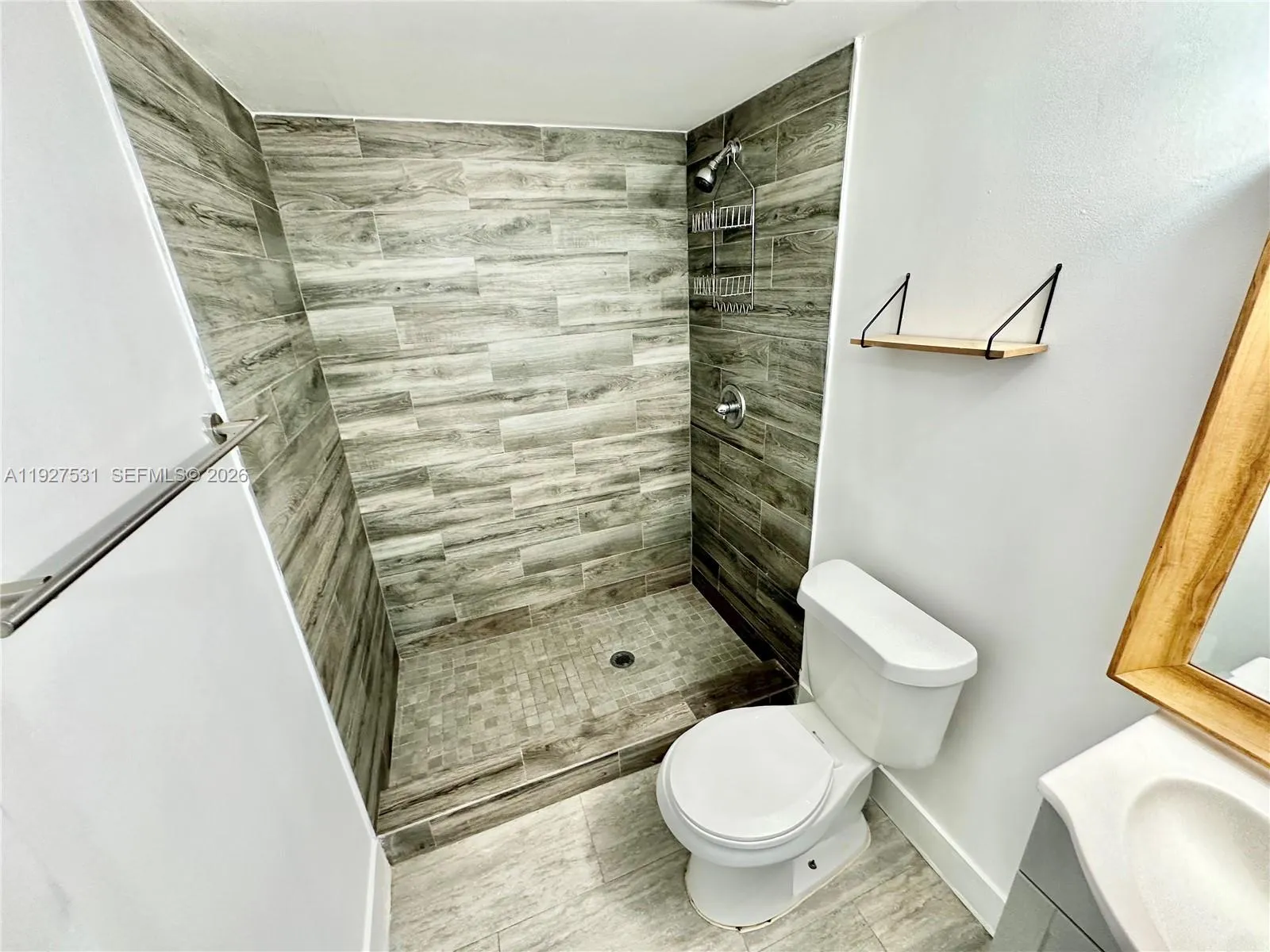 19751 Sw 114th Ave 349, Miami, Florida 33157, Miami, Florida 33157, 2 Bedrooms Bedrooms, ,2 BathroomsBathrooms,Residential Lease,For Rent,19751 Sw 114th Ave 349, Miami, Florida 33157,A11927531