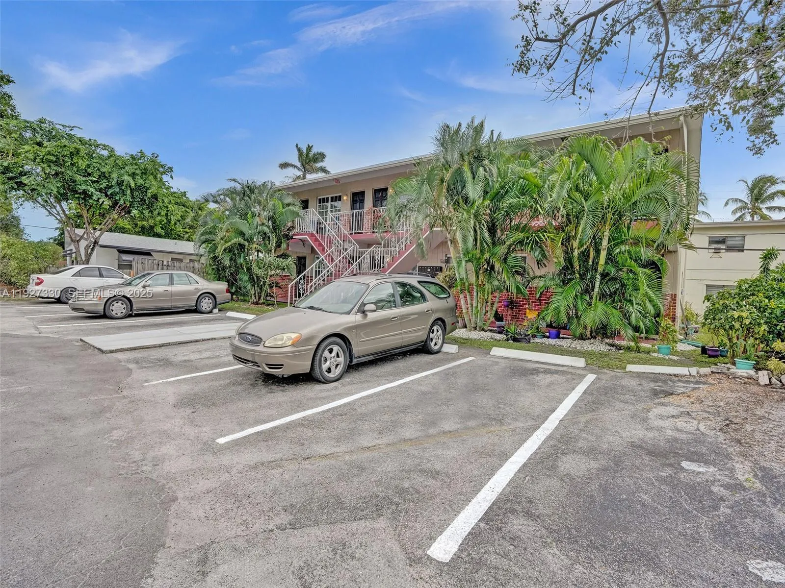 1211 Ne 23rd Ave, Pompano Beach, Florida 33062, Pompano Beach, Florida 33062, ,Residential Income,For Sale,1211 Ne 23rd Ave, Pompano Beach, Florida 33062,A11927330