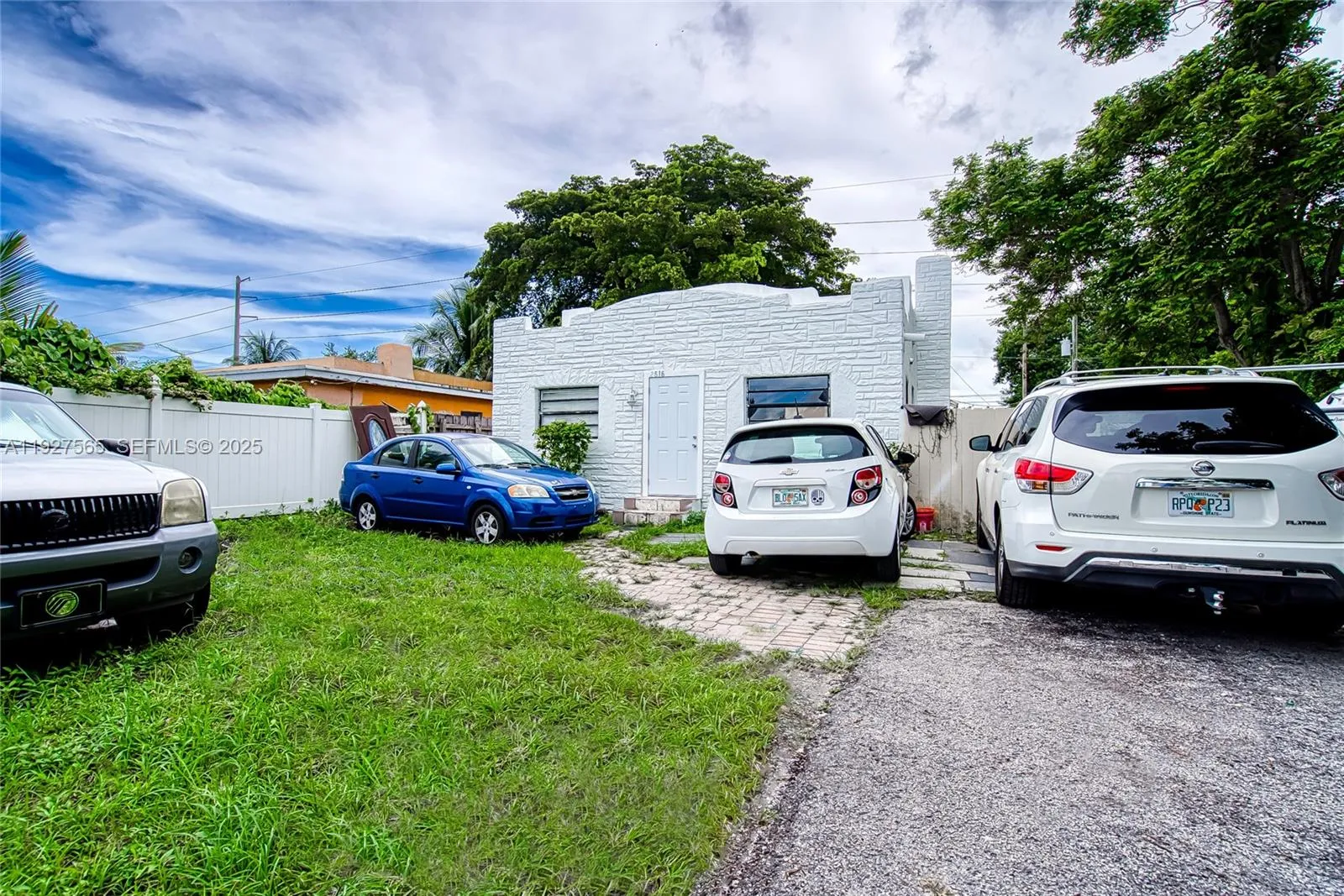 2516 Cleveland St, Hollywood, Florida 33020, Hollywood, Florida 33020, ,Residential Income,For Sale,2516 Cleveland St, Hollywood, Florida 33020,A11927565