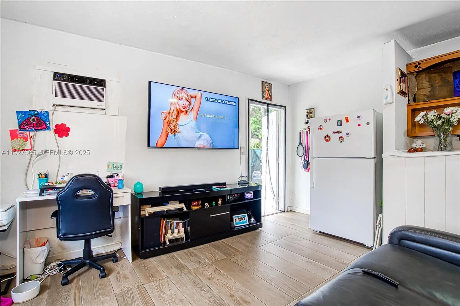 2516 Cleveland St, Hollywood, Florida 33020, Hollywood, Florida 33020, ,Residential Income,For Sale,2516 Cleveland St, Hollywood, Florida 33020,A11927565