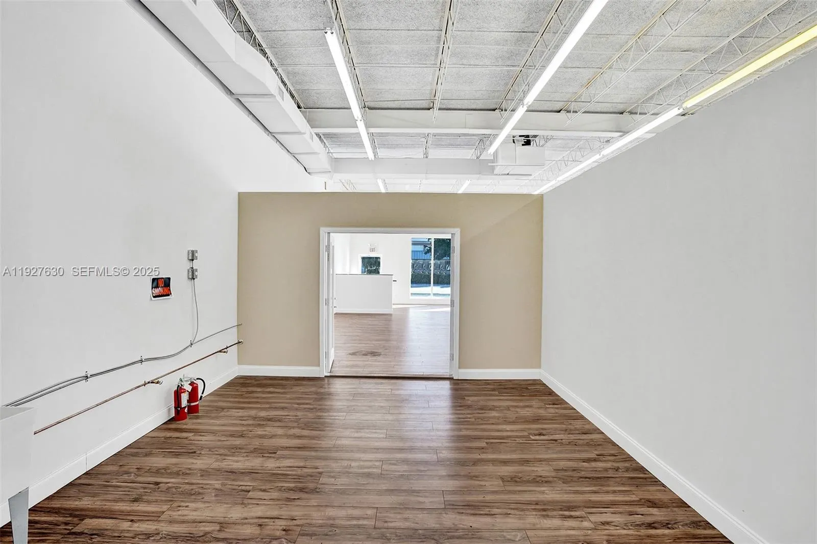4500 N Dixie Hwy, Oakland Park, Florida 33334, Oakland Park, Florida 33334, ,Commercial Lease,For Rent,4500 N Dixie Hwy, Oakland Park, Florida 33334,A11927630