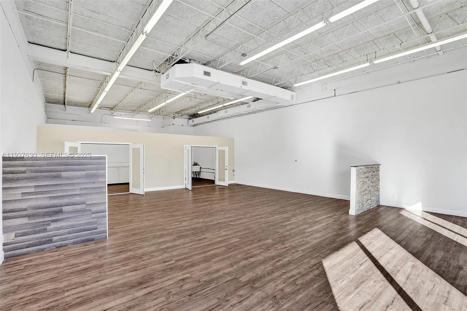 4500 N Dixie Hwy, Oakland Park, Florida 33334, Oakland Park, Florida 33334, ,Commercial Lease,For Rent,4500 N Dixie Hwy, Oakland Park, Florida 33334,A11927630
