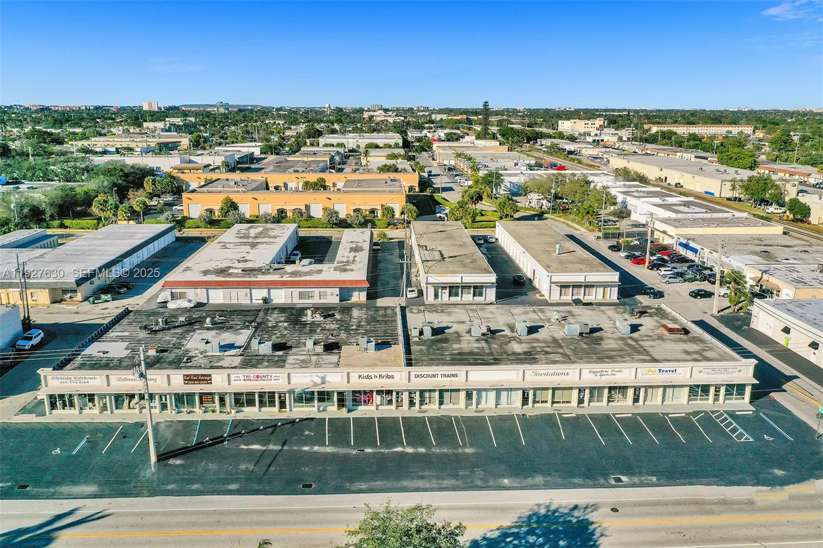 4500 N Dixie Hwy, Oakland Park, Florida 33334, Oakland Park, Florida 33334, ,Commercial Lease,For Rent,4500 N Dixie Hwy, Oakland Park, Florida 33334,A11927630