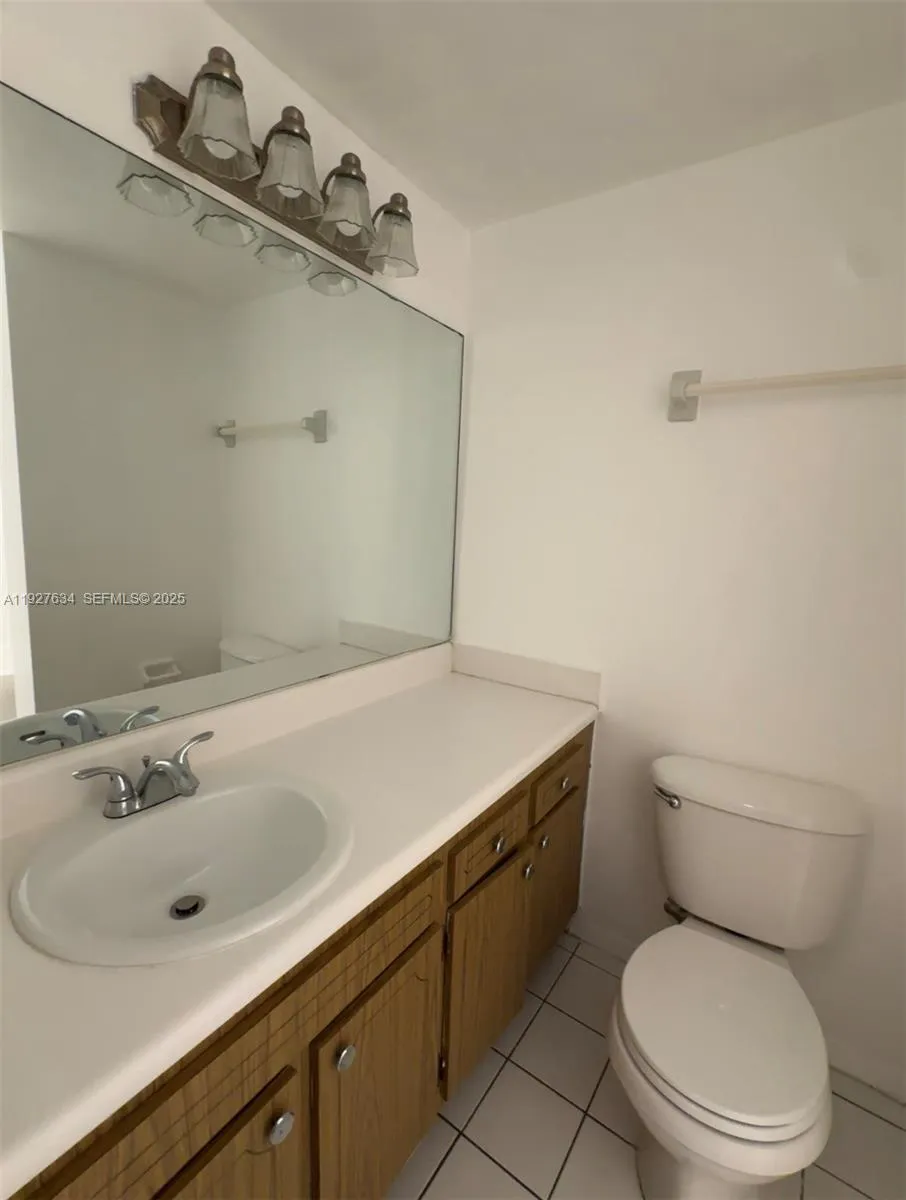 1595 Ne 135th St 334, North Miami, Florida 33161, North Miami, Florida 33161, 1 Bedroom Bedrooms, ,1 BathroomBathrooms,Residential Lease,For Rent,1595 Ne 135th St 334, North Miami, Florida 33161,A11927634