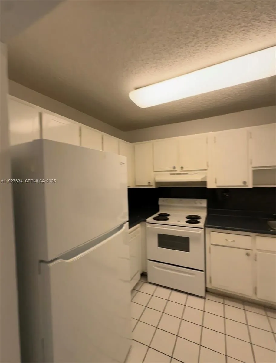 1595 Ne 135th St 334, North Miami, Florida 33161, North Miami, Florida 33161, 1 Bedroom Bedrooms, ,1 BathroomBathrooms,Residential Lease,For Rent,1595 Ne 135th St 334, North Miami, Florida 33161,A11927634