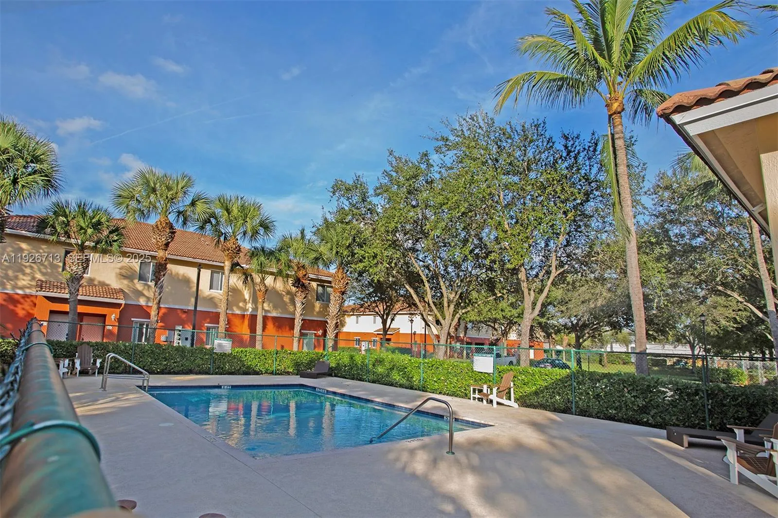 3340 Palomino Dr 211-2, Davie, Florida 33024, Davie, Florida 33024, 3 Bedrooms Bedrooms, ,2 BathroomsBathrooms,Residential,For Sale,3340 Palomino Dr 211-2, Davie, Florida 33024,A11926713