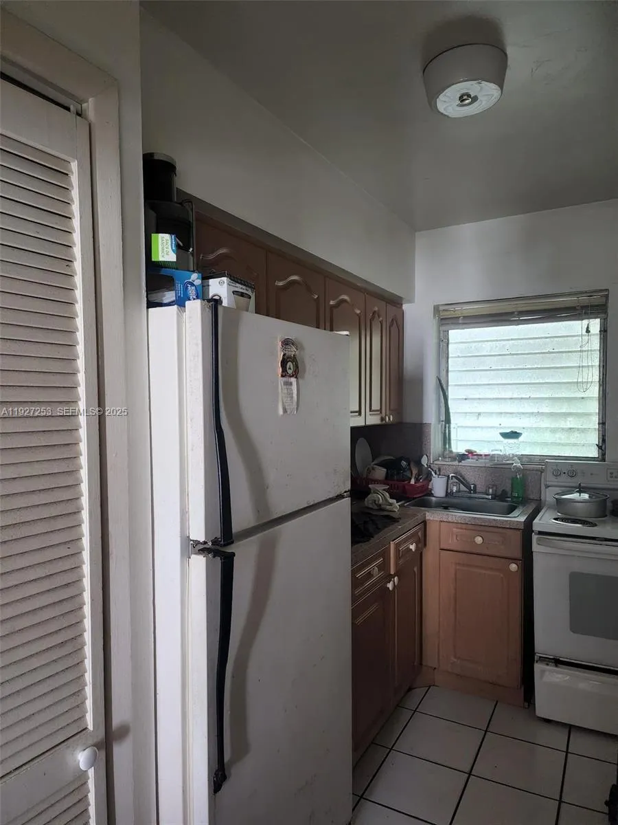 364 Sw 11th St, Miami, Florida 33130, Miami, Florida 33130, ,Residential Income,For Sale,364 Sw 11th St, Miami, Florida 33130,A11927253