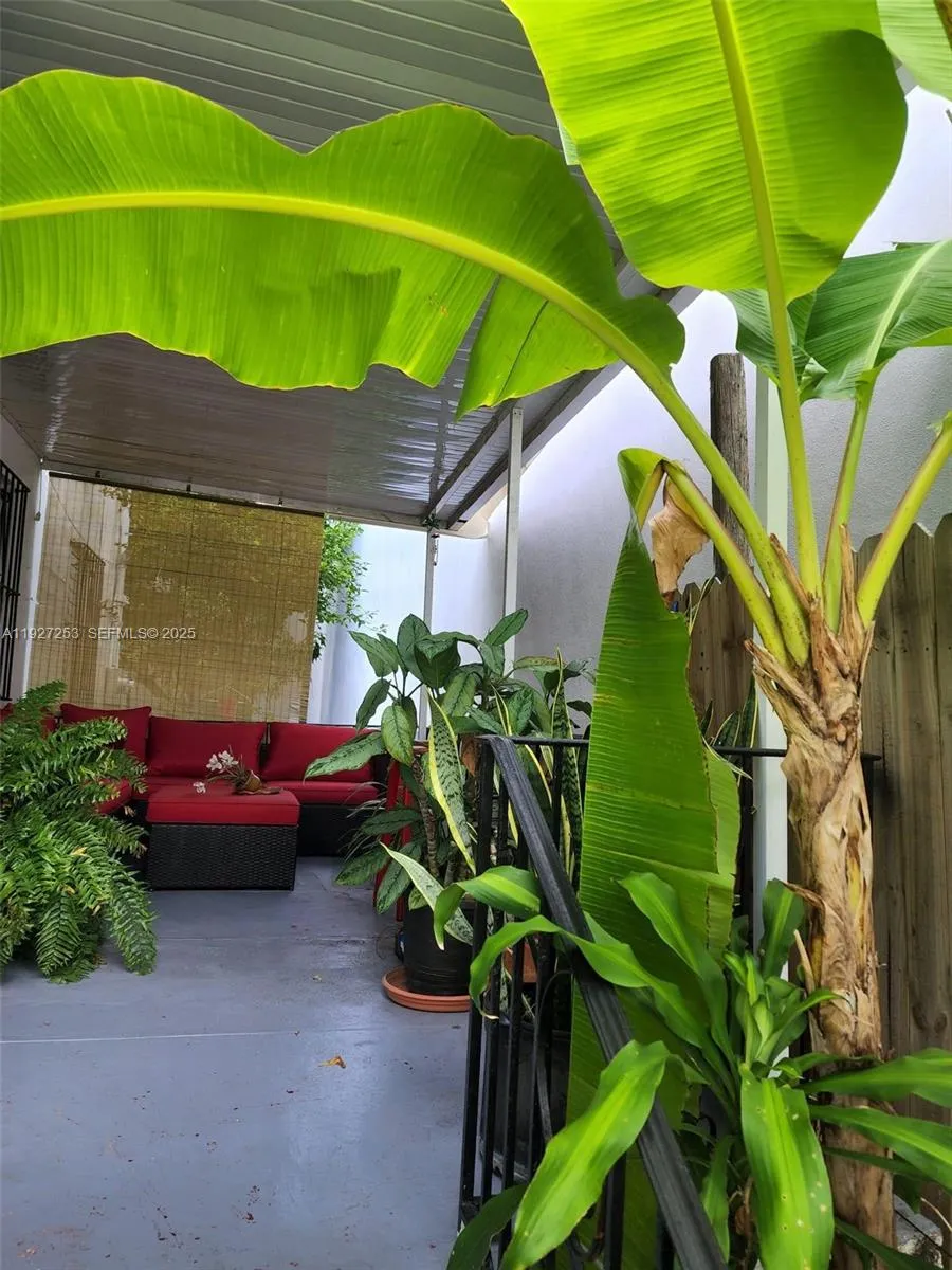 364 Sw 11th St, Miami, Florida 33130, Miami, Florida 33130, ,Residential Income,For Sale,364 Sw 11th St, Miami, Florida 33130,A11927253