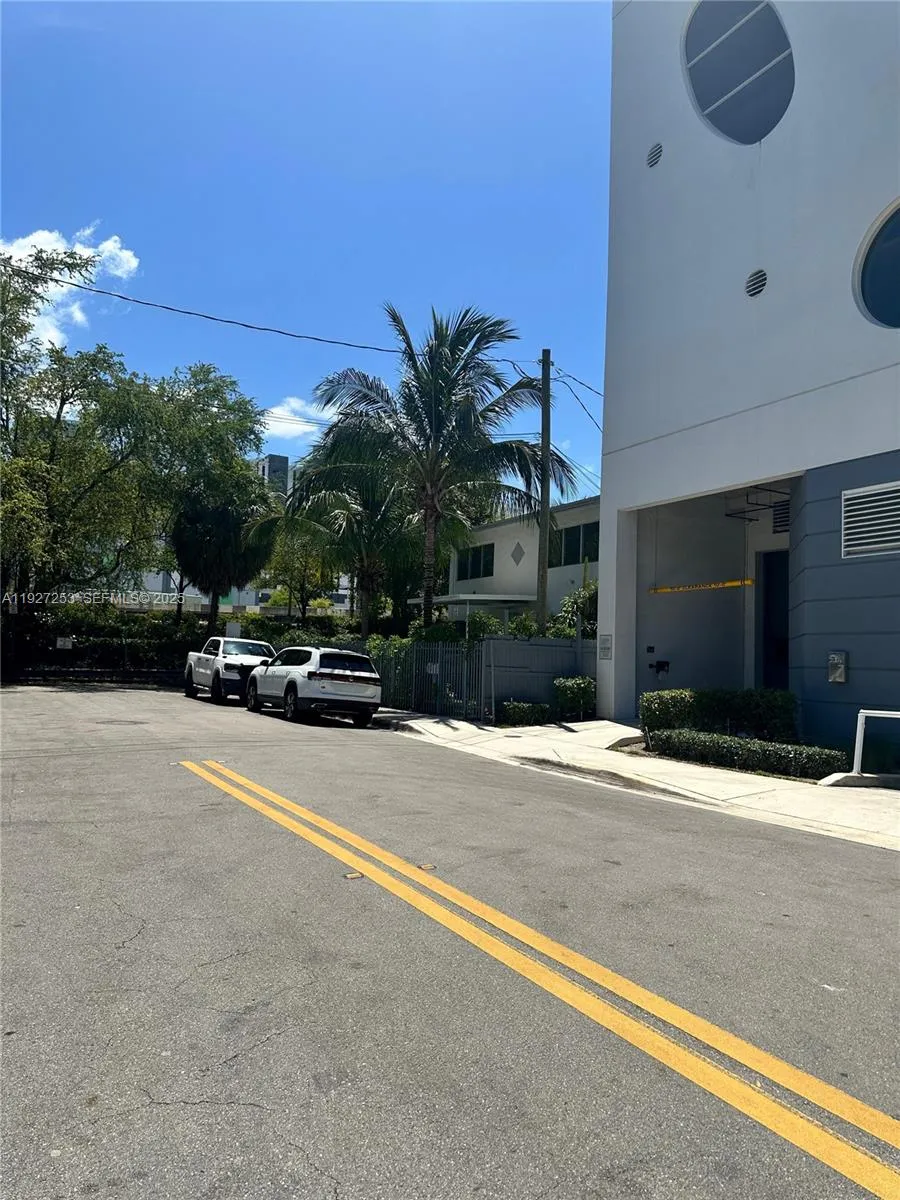 364 Sw 11th St, Miami, Florida 33130, Miami, Florida 33130, ,Residential Income,For Sale,364 Sw 11th St, Miami, Florida 33130,A11927253