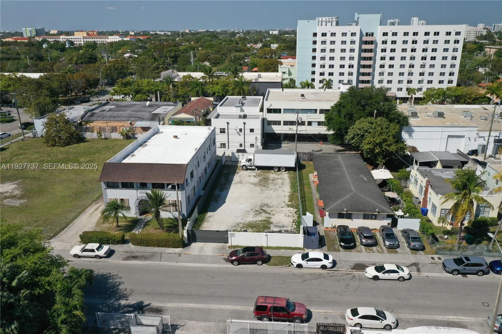 2268 Sw 8th St, Miami, Florida 33135, Miami, Florida 33135, ,Commercial Sale,For Sale,2268 Sw 8th St, Miami, Florida 33135,A11927737