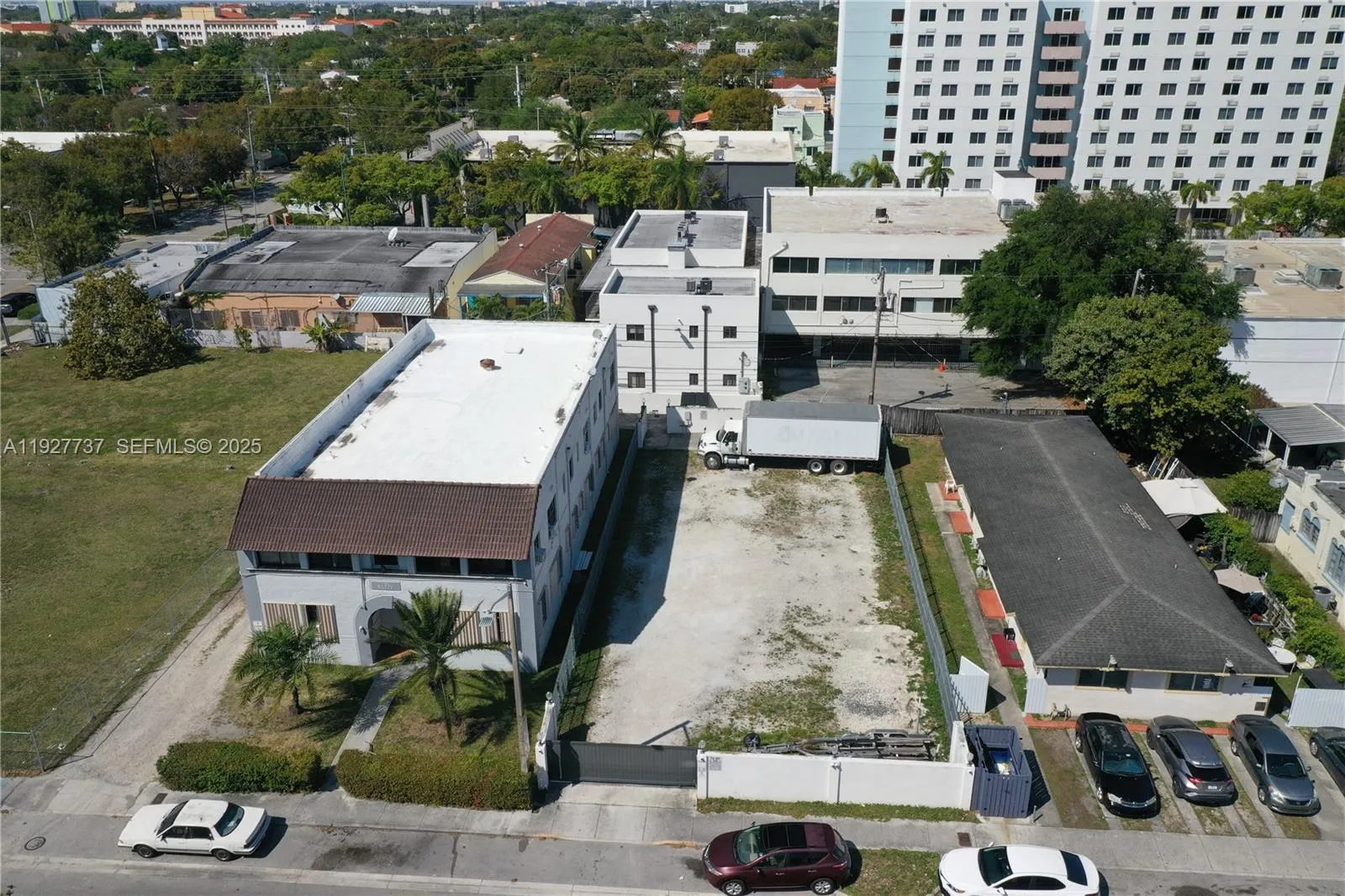 2268 Sw 8th St, Miami, Florida 33135, Miami, Florida 33135, ,Commercial Sale,For Sale,2268 Sw 8th St, Miami, Florida 33135,A11927737