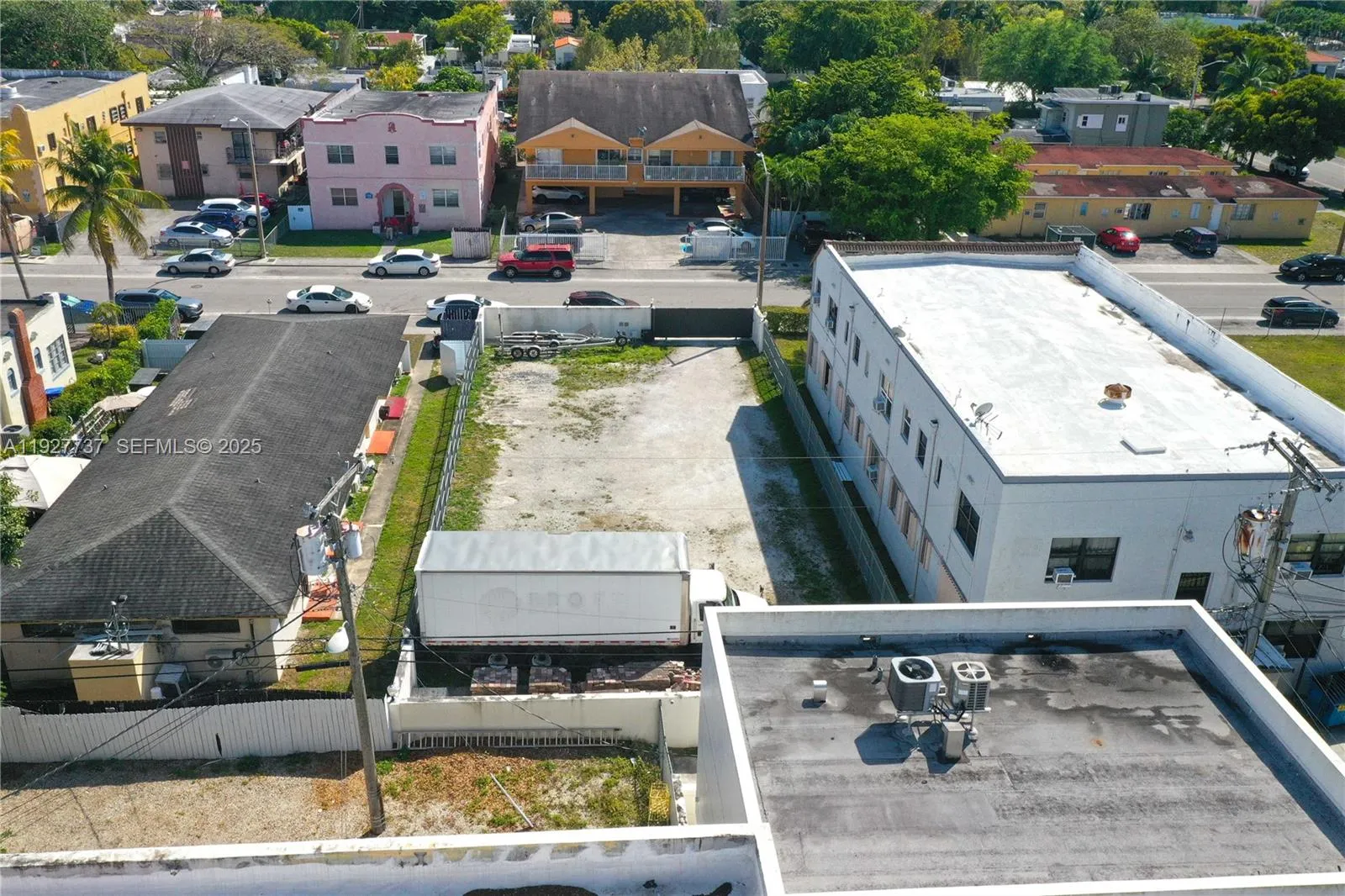 2268 Sw 8th St, Miami, Florida 33135, Miami, Florida 33135, ,Commercial Sale,For Sale,2268 Sw 8th St, Miami, Florida 33135,A11927737