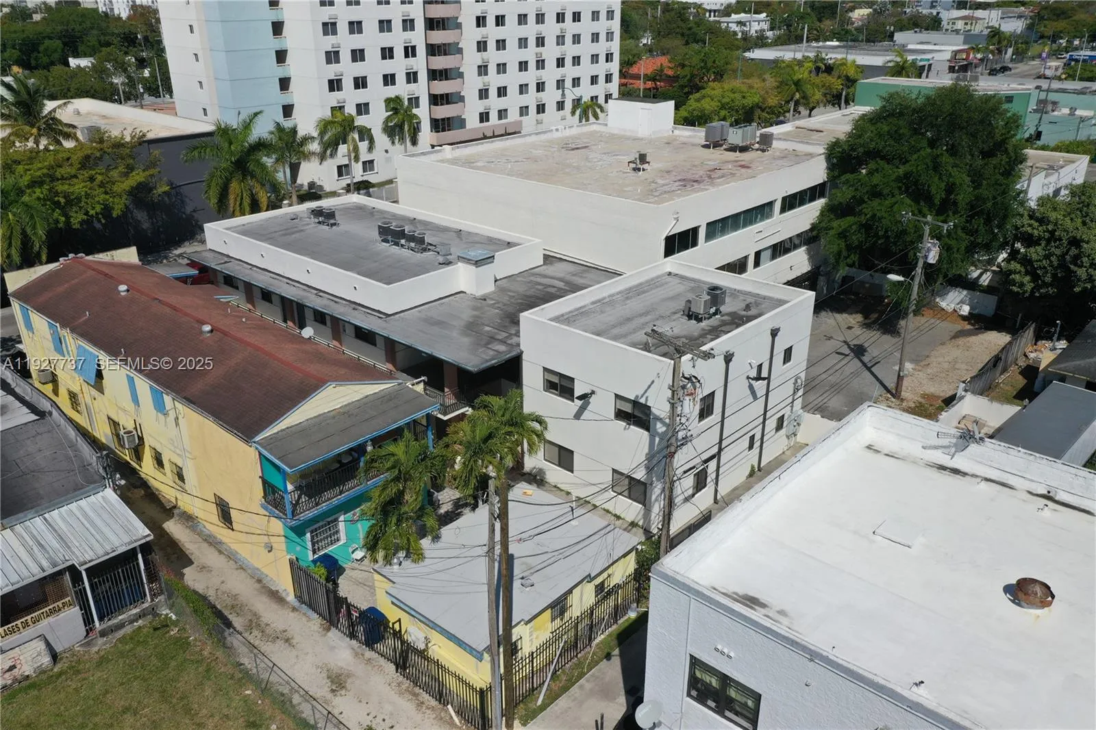 2268 Sw 8th St, Miami, Florida 33135, Miami, Florida 33135, ,Commercial Sale,For Sale,2268 Sw 8th St, Miami, Florida 33135,A11927737