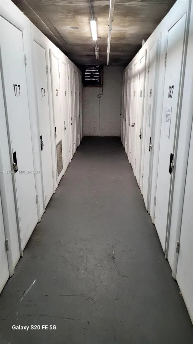 4001 Hillcrest Dr 705, Hollywood, Florida 33021, Hollywood, Florida 33021, 2 Bedrooms Bedrooms, ,2 BathroomsBathrooms,Residential,For Sale,4001 Hillcrest Dr 705, Hollywood, Florida 33021,A11927038