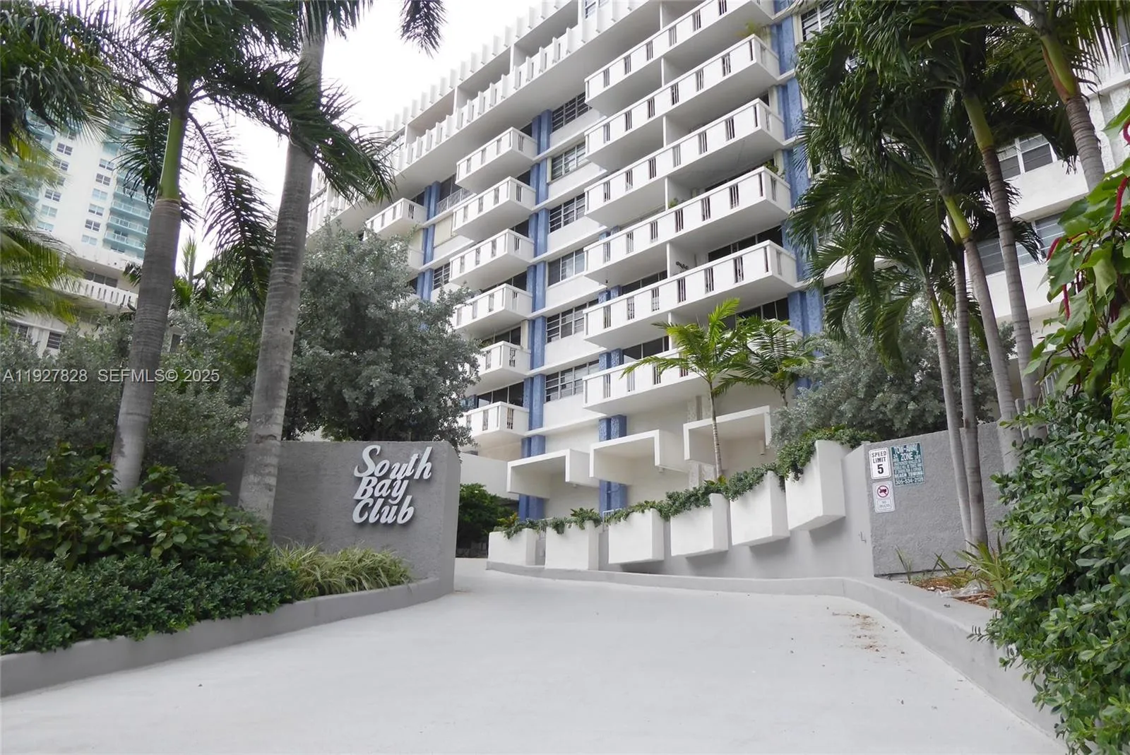 800 West Ave 524, Miami Beach, Florida 33139, Miami Beach, Florida 33139, ,1 BathroomBathrooms,Residential Lease,For Rent,800 West Ave 524, Miami Beach, Florida 33139,A11927828