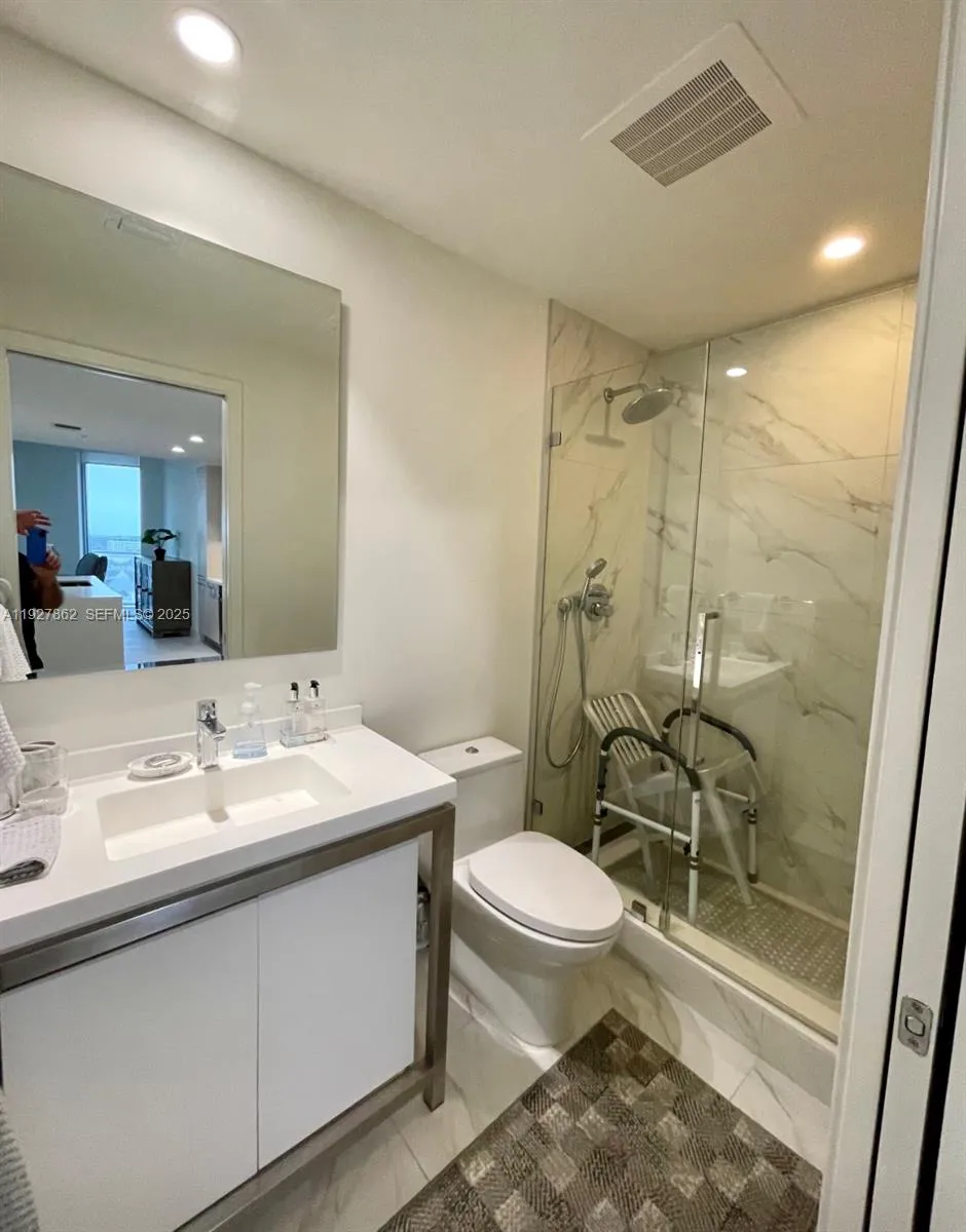 2000 Metropica Way 1009, Sunrise, Florida 33323, Sunrise, Florida 33323, 3 Bedrooms Bedrooms, ,3 BathroomsBathrooms,Residential Lease,For Rent,2000 Metropica Way 1009, Sunrise, Florida 33323,A11927862