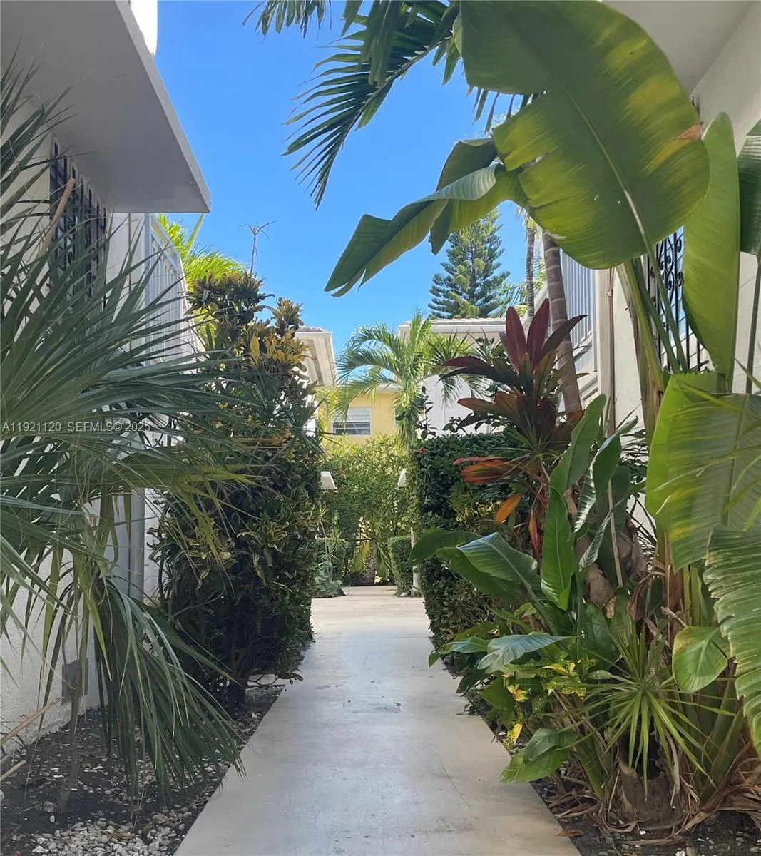 8021 Abbott Ave, Miami Beach, Florida 33141, Miami Beach, Florida 33141, ,Commercial Sale,For Sale,8021 Abbott Ave, Miami Beach, Florida 33141,A11921120