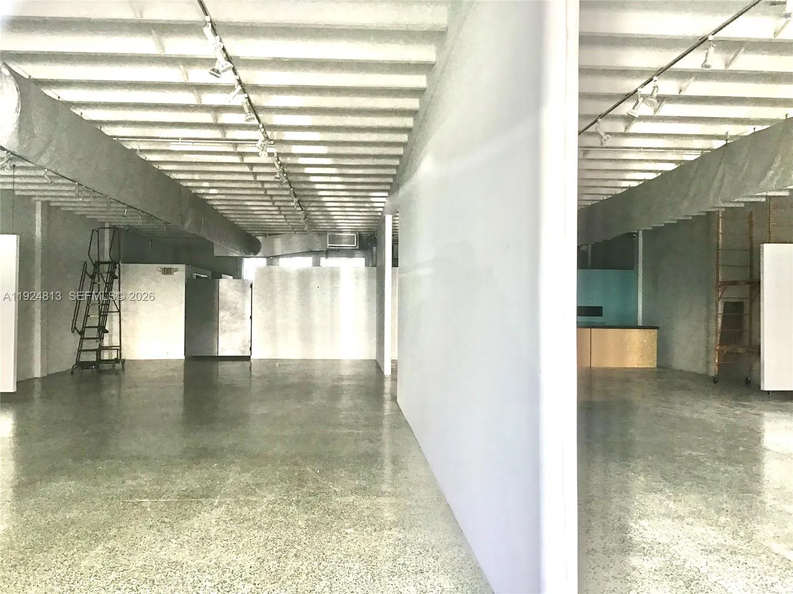 2014 Harrison St, Hollywood, Florida 33020, Hollywood, Florida 33020, ,Commercial Lease,For Rent,2014 Harrison St, Hollywood, Florida 33020,A11924813