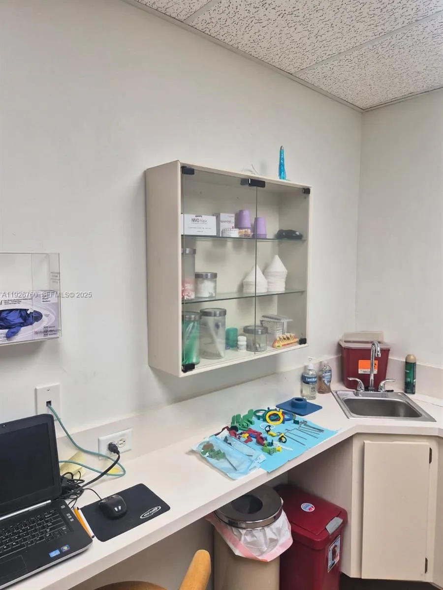 801 S Federal Hwy, Dania Beach, Florida 33004, Dania Beach, Florida 33004, ,Business Opportunity,For Sale,801 S Federal Hwy, Dania Beach, Florida 33004,A11926760