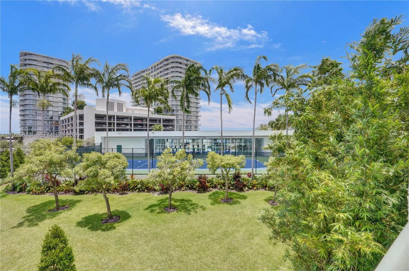 15051 Royal Oaks Ln 2601, North Miami, Florida 331, North Miami, Florida 33181, 2 Bedrooms Bedrooms, ,2 BathroomsBathrooms,Residential,For Sale,15051 Royal Oaks Ln 2601, North Miami, Florida 331,A11926613