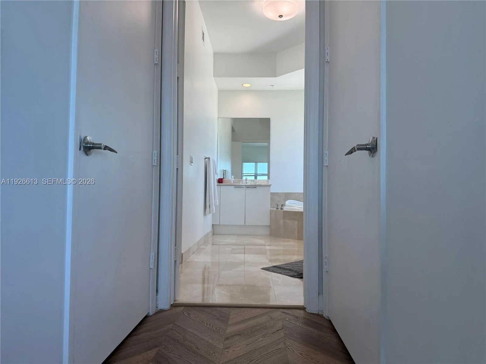 15051 Royal Oaks Ln 2601, North Miami, Florida 331, North Miami, Florida 33181, 2 Bedrooms Bedrooms, ,2 BathroomsBathrooms,Residential,For Sale,15051 Royal Oaks Ln 2601, North Miami, Florida 331,A11926613