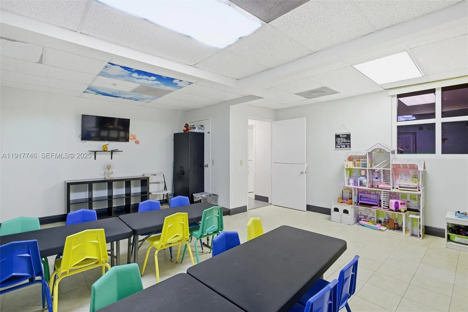 8527 Pines Blvd, Pembroke Pines, Florida 33024, Pembroke Pines, Florida 33024, ,Commercial Sale,For Sale,8527 Pines Blvd, Pembroke Pines, Florida 33024,A11917746