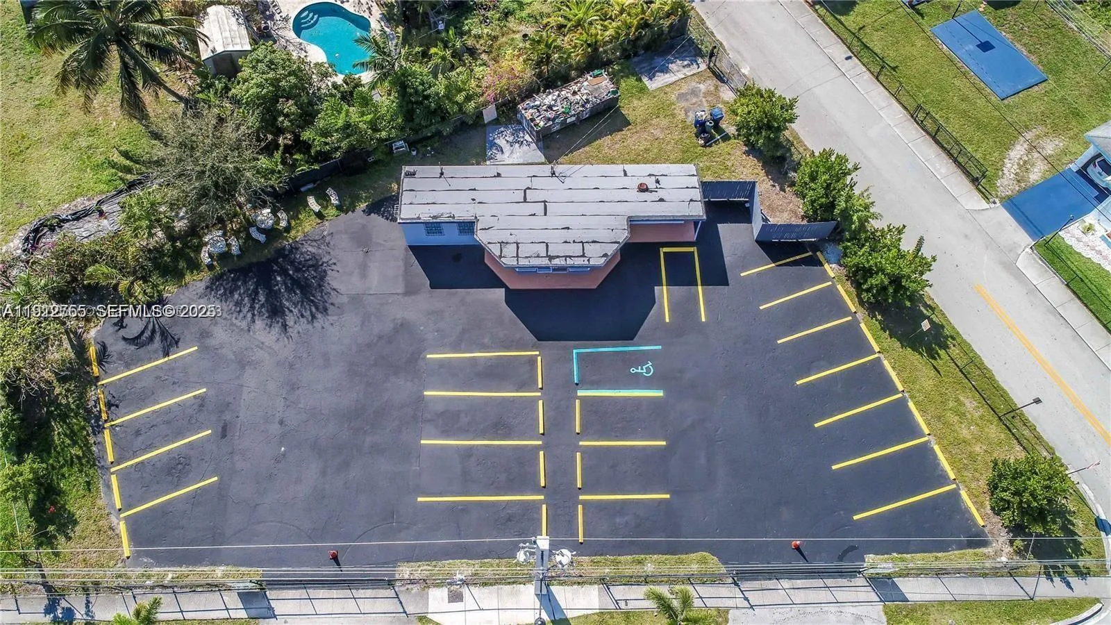 820 Foster Rd, Hallandale Beach, Florida 33009, Hallandale Beach, Florida 33009, ,Commercial Sale,For Sale,820 Foster Rd, Hallandale Beach, Florida 33009,A11912755
