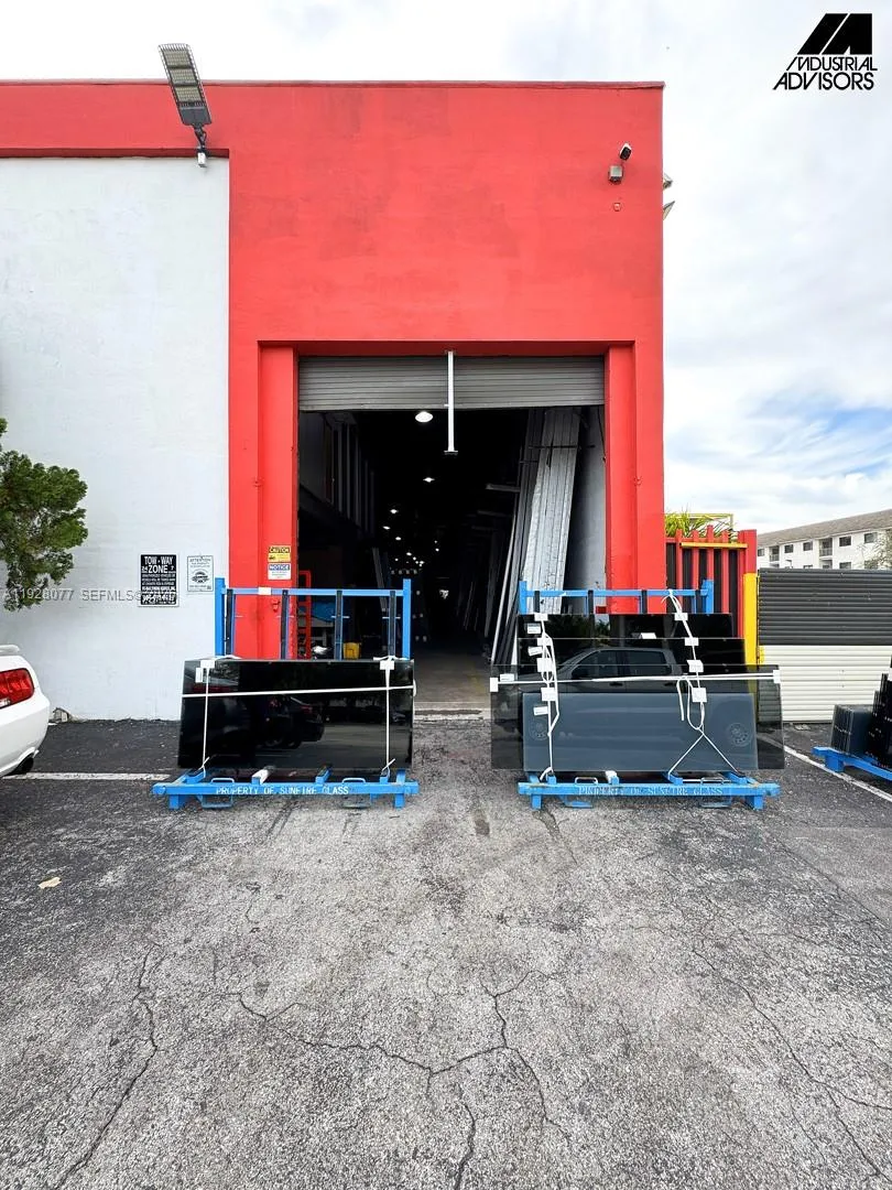 290 W 78th Rd, Hialeah, Florida 33014, Hialeah, Florida 33014, ,Commercial Sale,For Sale,290 W 78th Rd, Hialeah, Florida 33014,A11928077