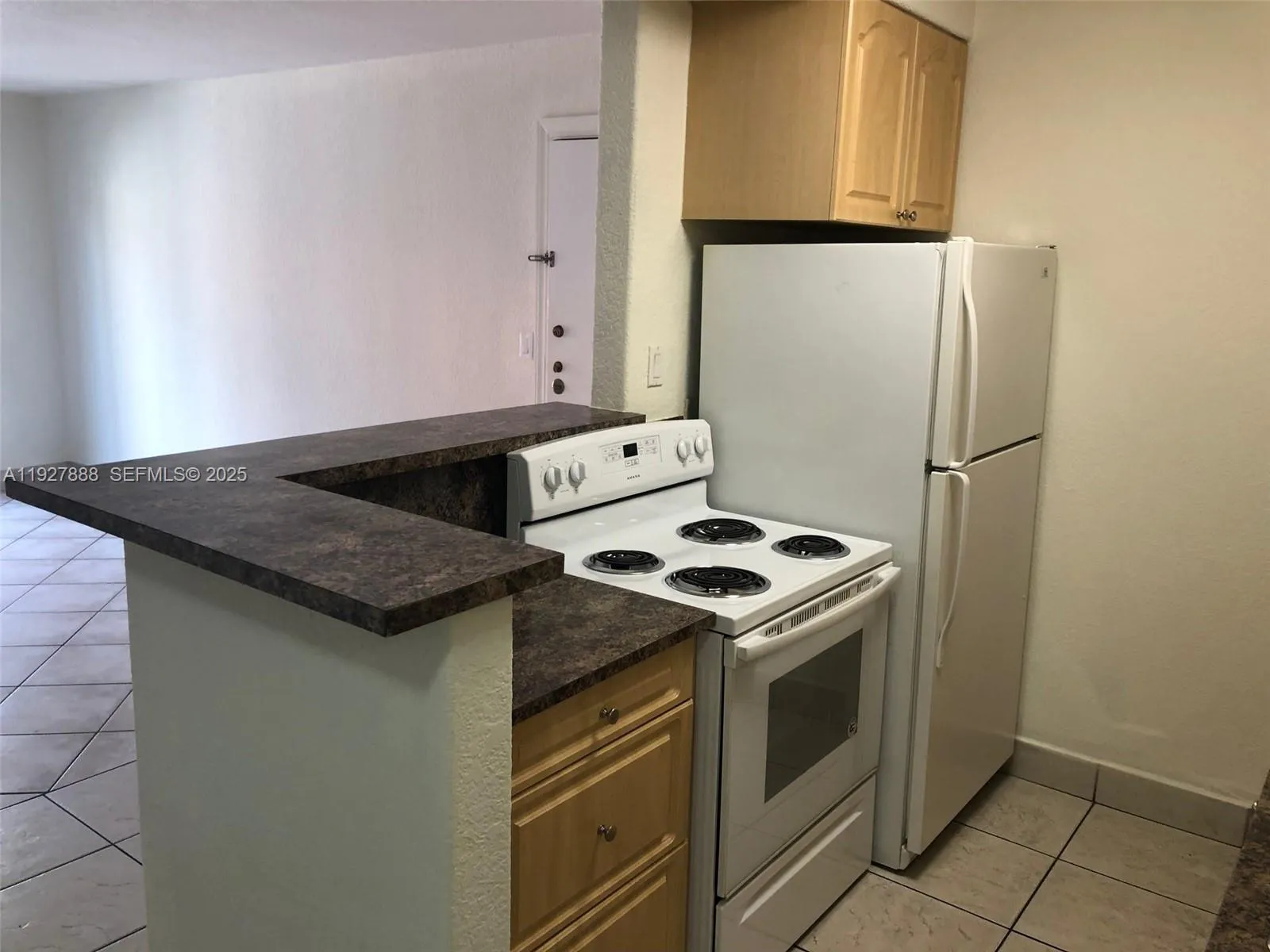 10744 N Kendall Dr M-16, Miami, Florida 33176, Miami, Florida 33176, 1 Bedroom Bedrooms, ,1 BathroomBathrooms,Residential Lease,For Rent,10744 N Kendall Dr M-16, Miami, Florida 33176,A11927888