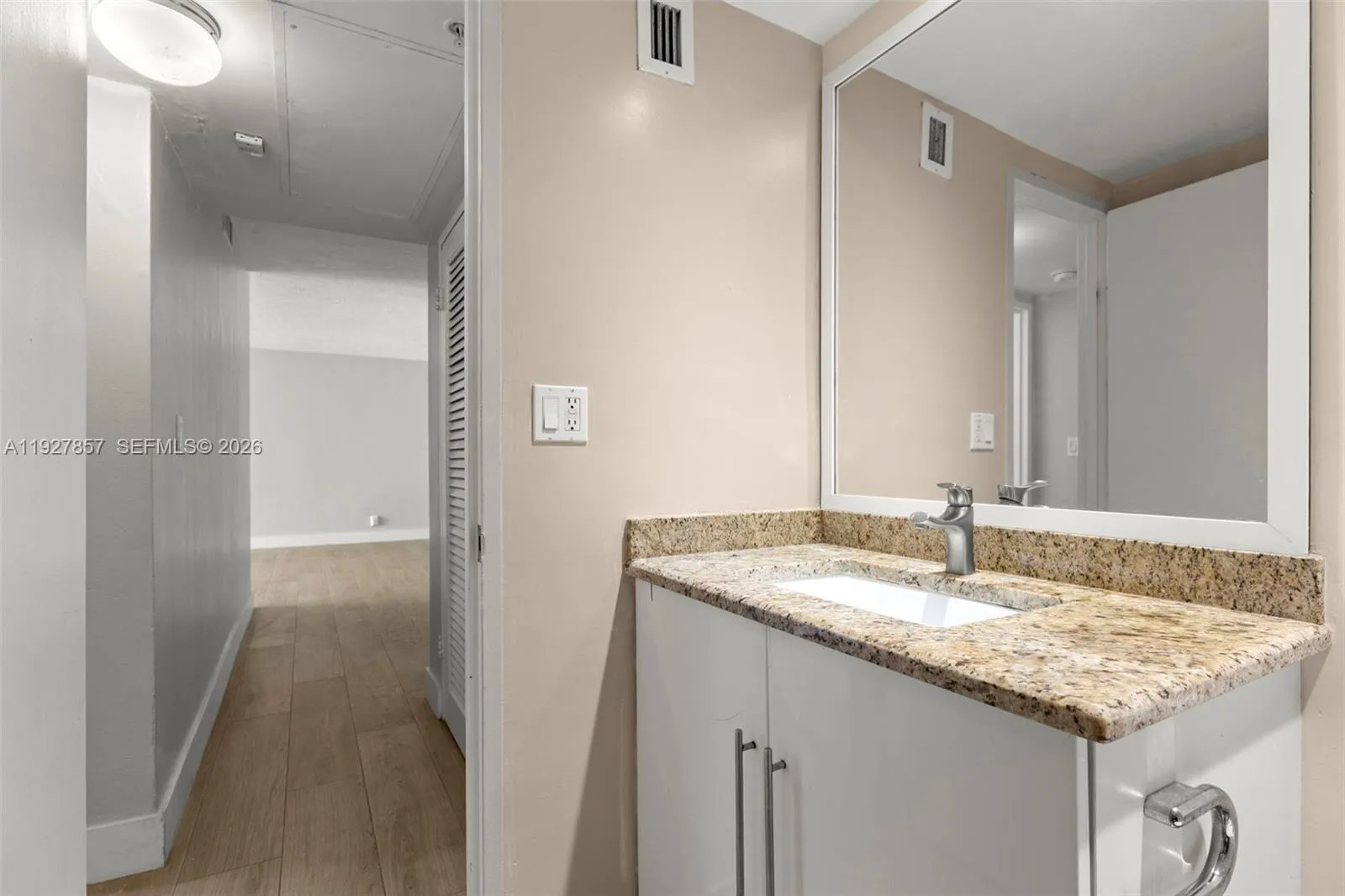 3001 S Ocean Dr 1145, Hollywood, Florida 33019, Hollywood, Florida 33019, 2 Bedrooms Bedrooms, ,1 BathroomBathrooms,Residential,For Sale,3001 S Ocean Dr 1145, Hollywood, Florida 33019,A11927857