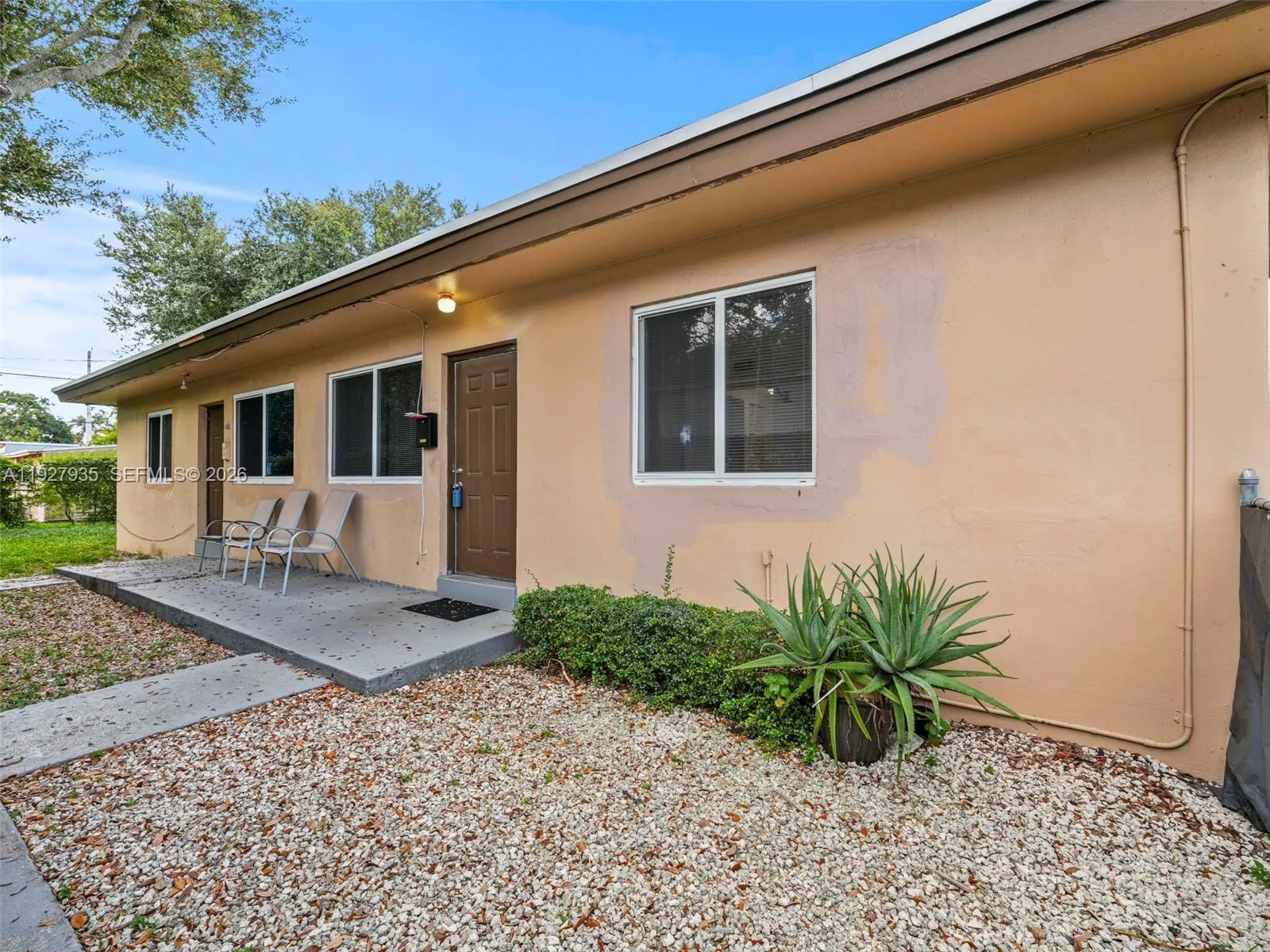 1460 Nw 52nd St Front, Miami, Florida 33142, Miami, Florida 33142, 2 Bedrooms Bedrooms, ,1 BathroomBathrooms,Residential Lease,For Rent,1460 Nw 52nd St Front, Miami, Florida 33142,A11927935