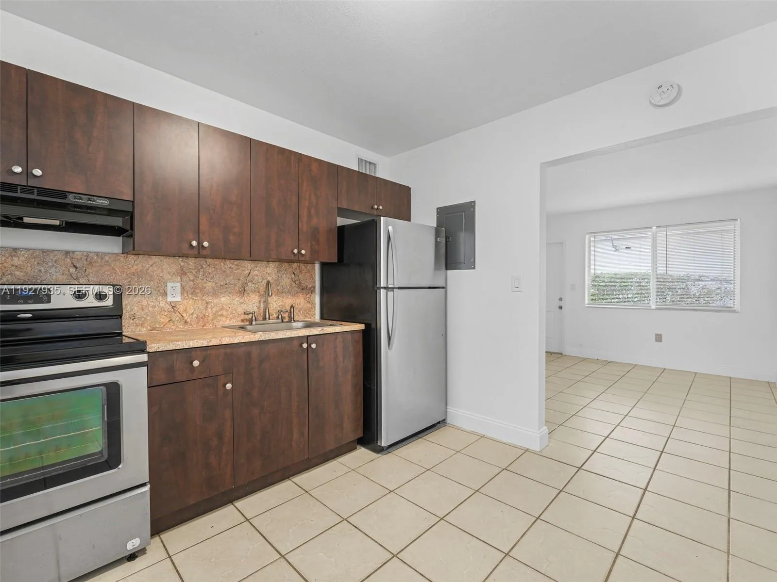 1460 Nw 52nd St Front, Miami, Florida 33142, Miami, Florida 33142, 2 Bedrooms Bedrooms, ,1 BathroomBathrooms,Residential Lease,For Rent,1460 Nw 52nd St Front, Miami, Florida 33142,A11927935