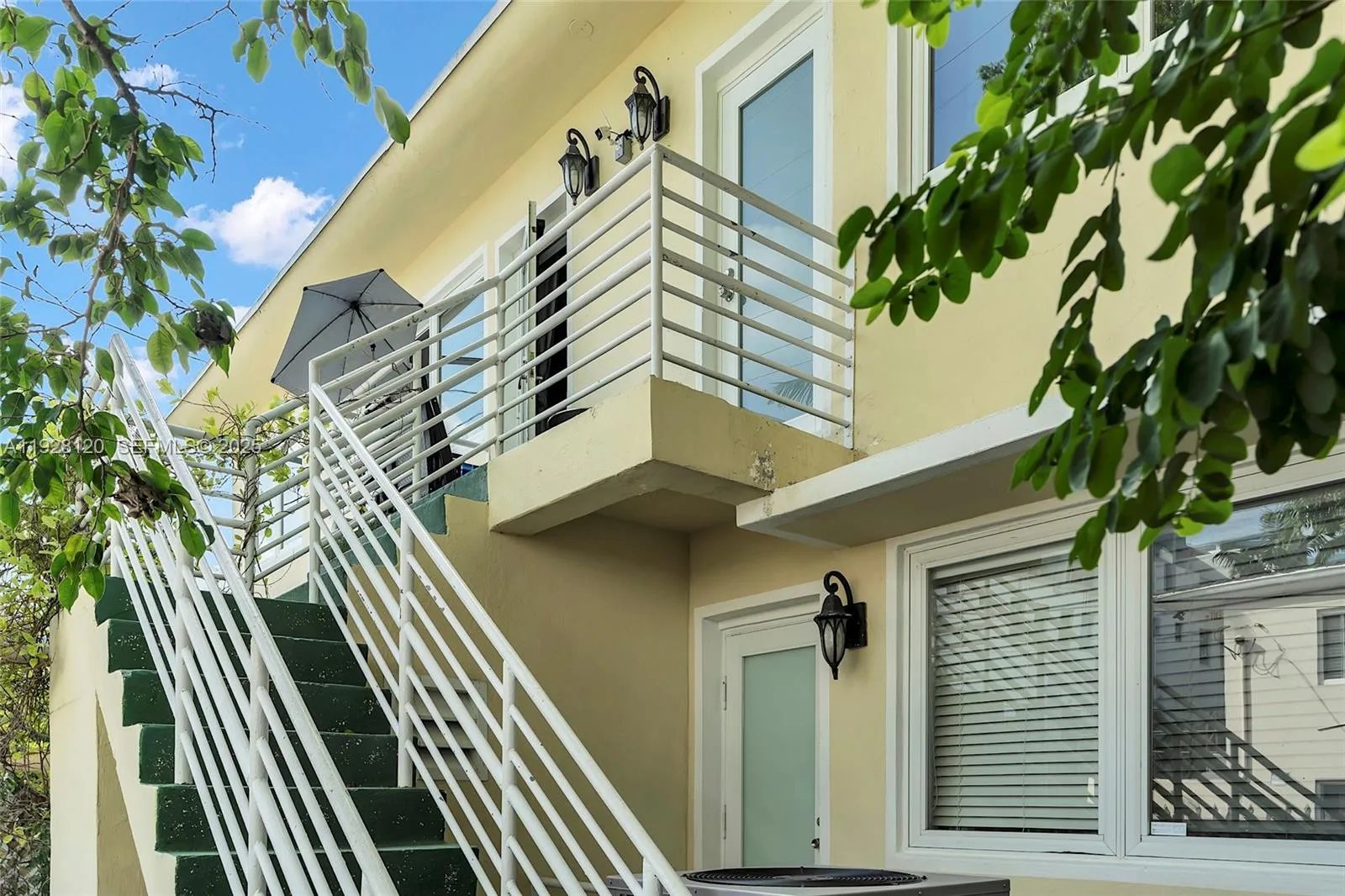 745-747 Lenox Ave, Miami Beach, Florida 33139, Miami Beach, Florida 33139, ,Residential Income,For Sale,745-747 Lenox Ave, Miami Beach, Florida 33139,A11928120