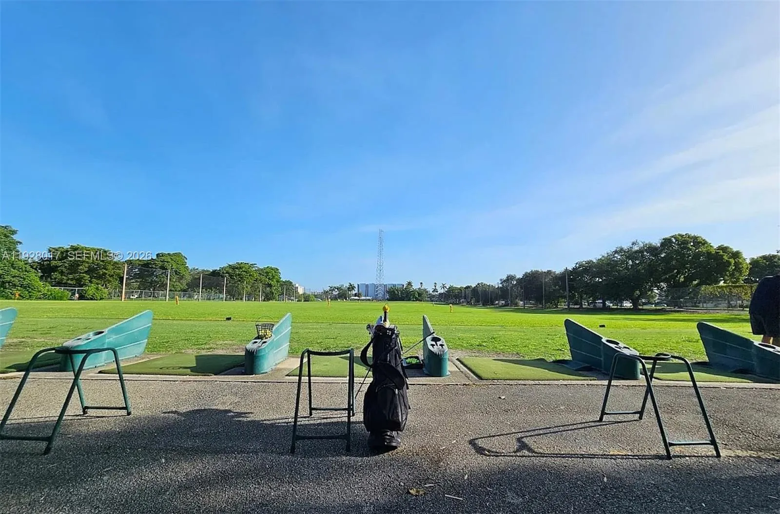 4330 Hillcrest Dr 405, Hollywood, Florida 33021, Hollywood, Florida 33021, 1 Bedroom Bedrooms, ,1 BathroomBathrooms,Residential,For Sale,4330 Hillcrest Dr 405, Hollywood, Florida 33021,A11928017