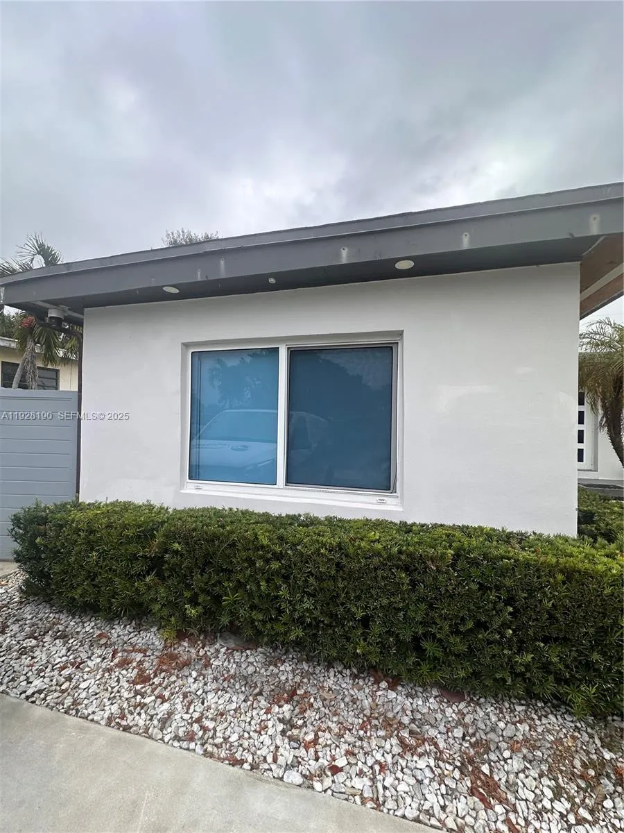 20625 Jacaranda Rd 1, Cutler Bay, Florida 33189, Cutler Bay, Florida 33189, ,1 BathroomBathrooms,Residential Lease,For Rent,20625 Jacaranda Rd 1, Cutler Bay, Florida 33189,A11928190