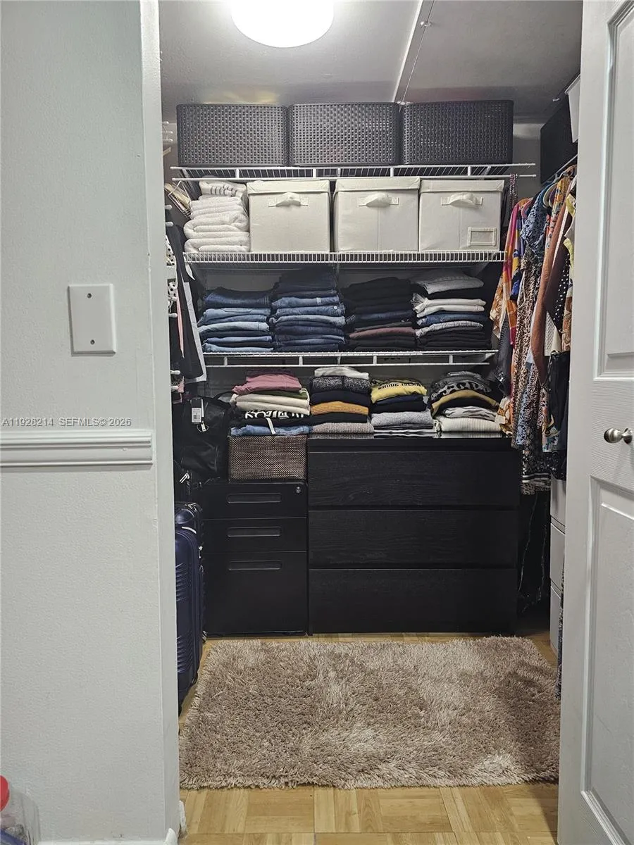 20160 Ne 3rd Ct 8, Miami, Florida 33179, Miami, Florida 33179, 2 Bedrooms Bedrooms, ,2 BathroomsBathrooms,Residential,For Sale,20160 Ne 3rd Ct 8, Miami, Florida 33179,A11928214