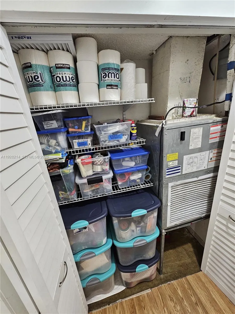 20160 Ne 3rd Ct 8, Miami, Florida 33179, Miami, Florida 33179, 2 Bedrooms Bedrooms, ,2 BathroomsBathrooms,Residential,For Sale,20160 Ne 3rd Ct 8, Miami, Florida 33179,A11928214