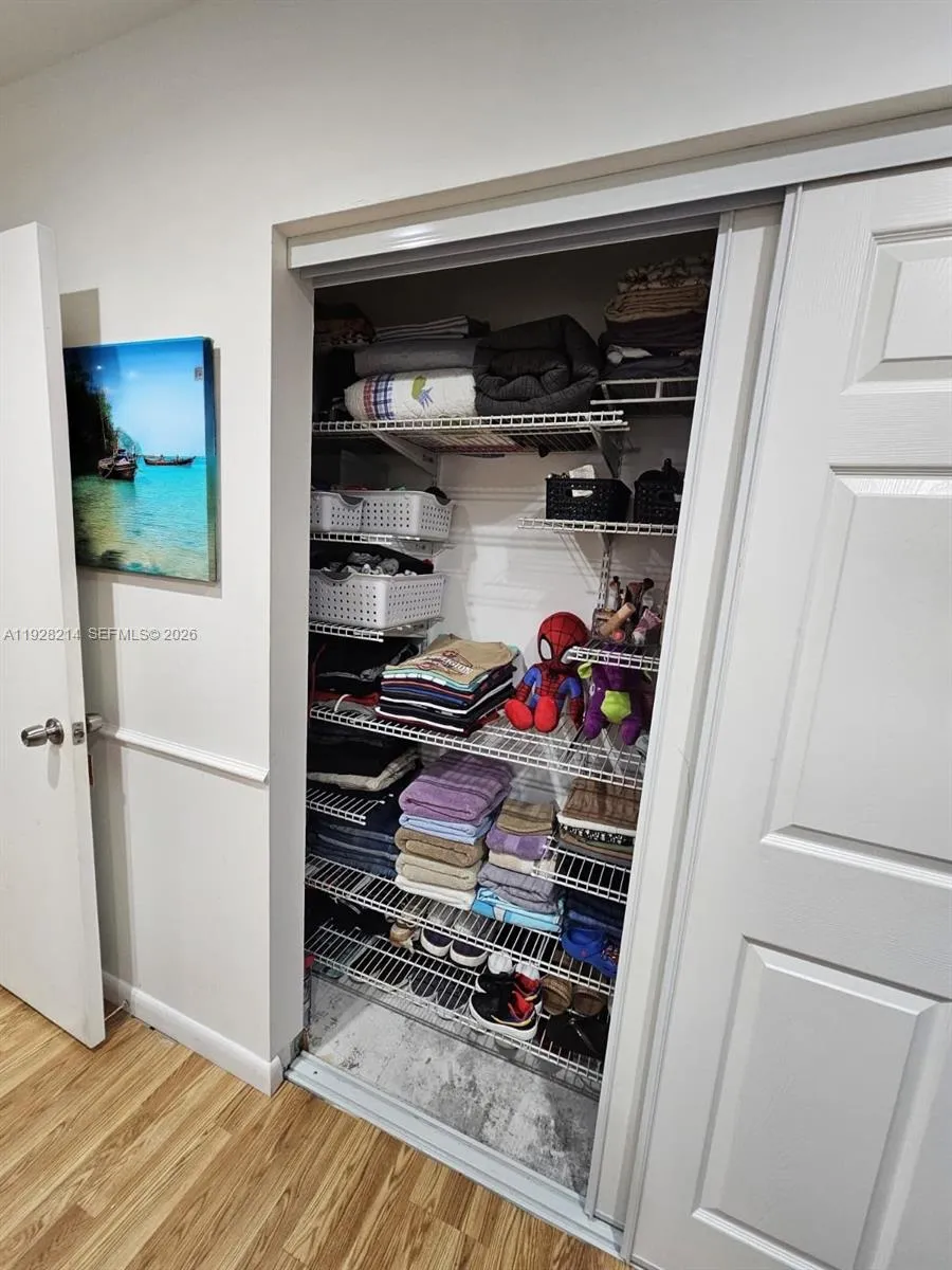 20160 Ne 3rd Ct 8, Miami, Florida 33179, Miami, Florida 33179, 2 Bedrooms Bedrooms, ,2 BathroomsBathrooms,Residential,For Sale,20160 Ne 3rd Ct 8, Miami, Florida 33179,A11928214