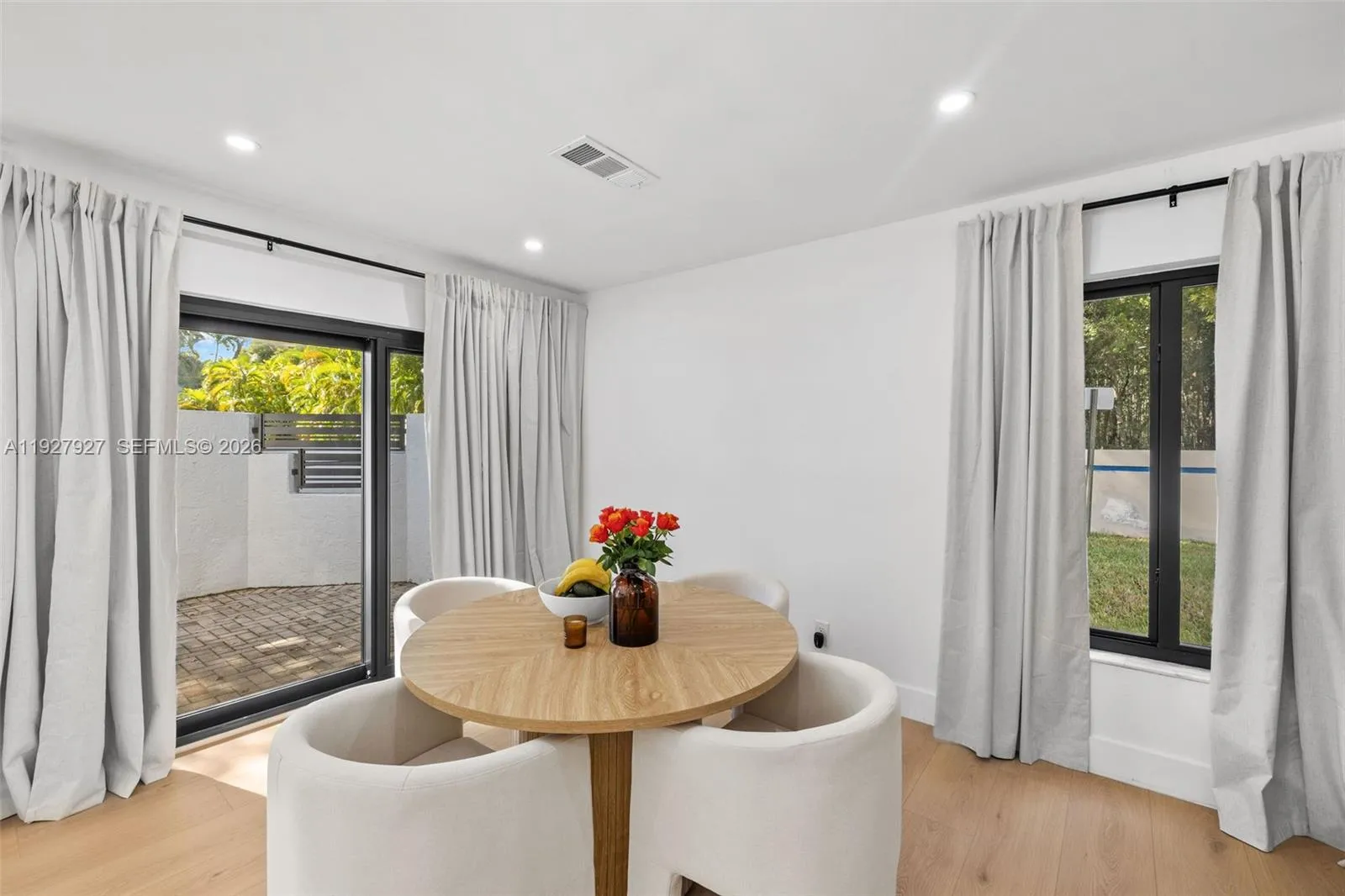 21216 Harbor Way 158-15, Aventura, Florida 33180, Aventura, Florida 33180, 3 Bedrooms Bedrooms, ,2 BathroomsBathrooms,Residential,For Sale,21216 Harbor Way 158-15, Aventura, Florida 33180,A11927927