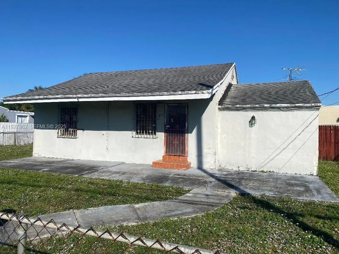 Miami, Florida 33147, 2 Bedrooms Bedrooms, ,1 BathroomBathrooms,Residential,For Sale,A11927962