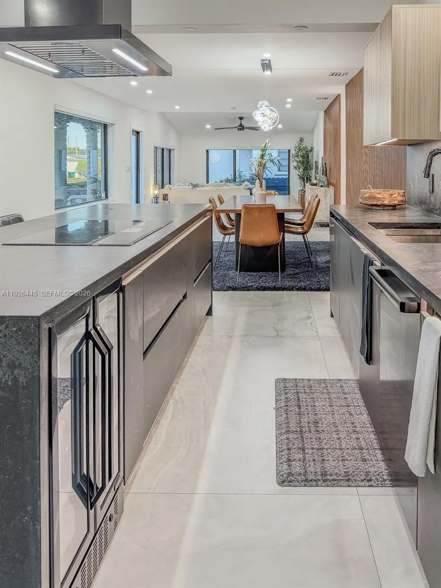 7840 Sw 18th Ter, Miami, Florida 33155, Miami, Florida 33155, 5 Bedrooms Bedrooms, ,4 BathroomsBathrooms,Residential,For Sale,7840 Sw 18th Ter, Miami, Florida 33155,A11926445