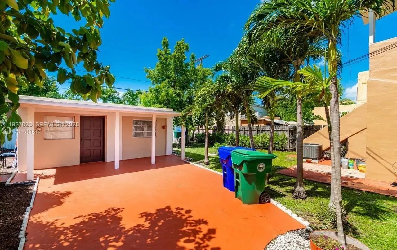1872 Sw 9th St, Miami, Florida 33135, Miami, Florida 33135, ,Residential Income,For Sale,1872 Sw 9th St, Miami, Florida 33135,A11927023