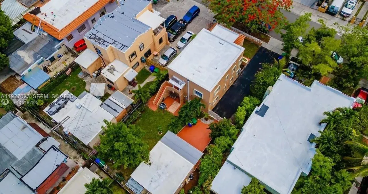 1872 Sw 9th St, Miami, Florida 33135, Miami, Florida 33135, ,Residential Income,For Sale,1872 Sw 9th St, Miami, Florida 33135,A11927023