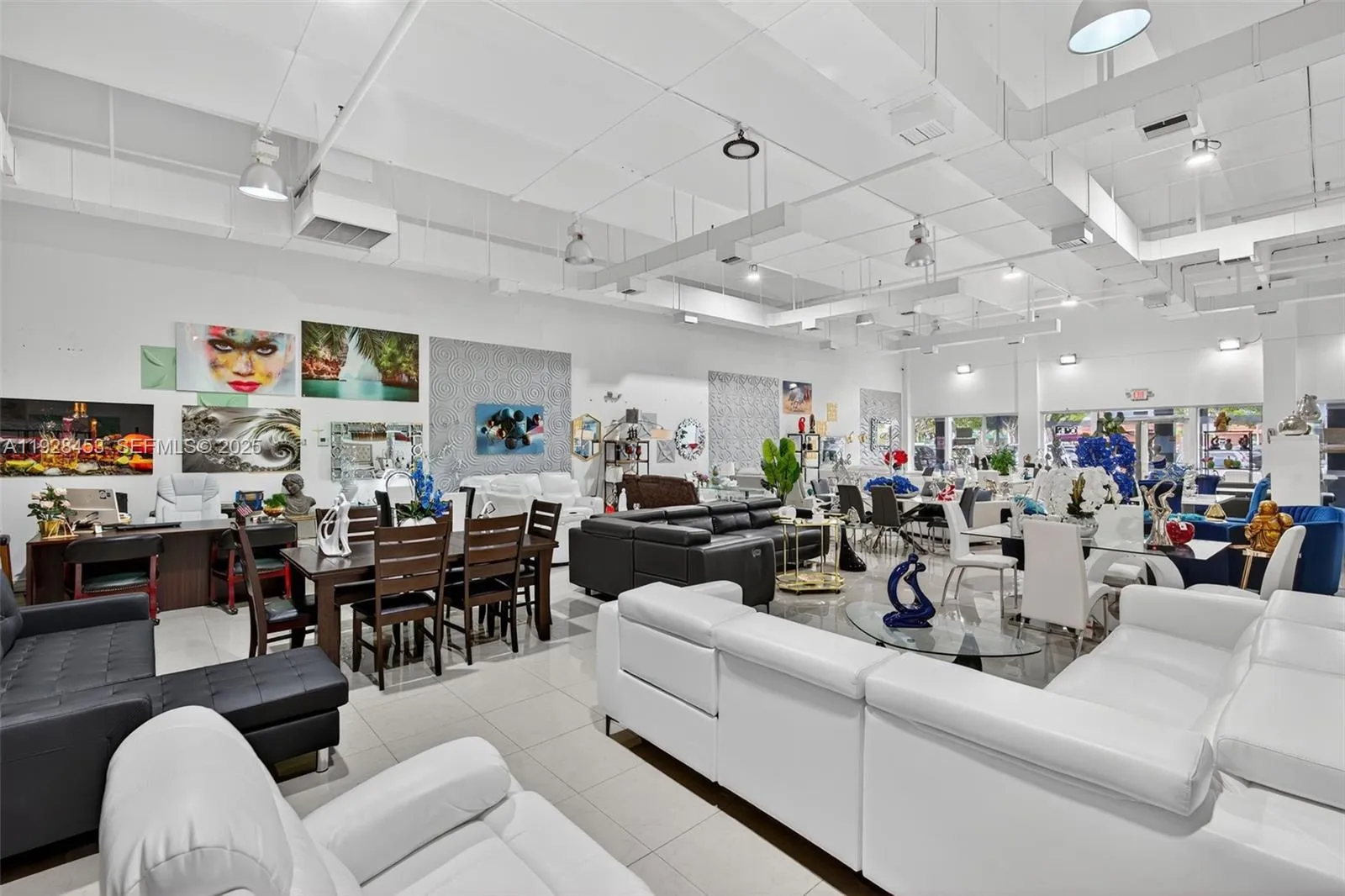 Furniture Store For Sale In The Tamiami Area, Miam, Miami, Florida 33184, ,Business Opportunity,For Sale,Furniture Store For Sale In The Tamiami Area, Miam,A11928453