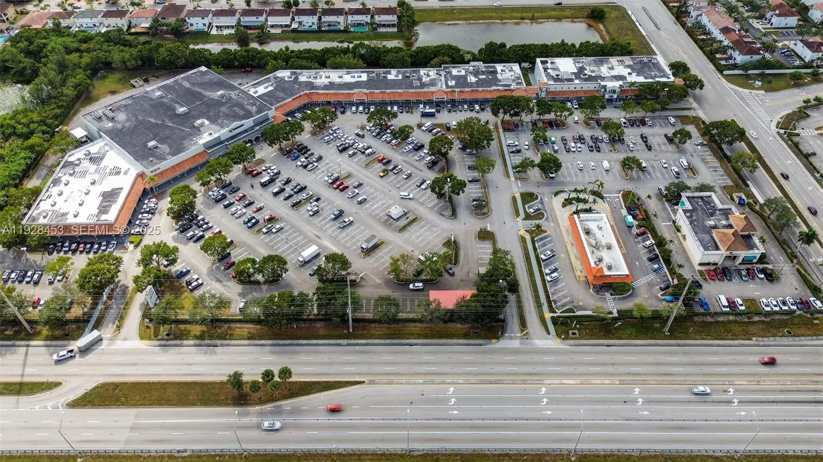 Furniture Store For Sale In The Tamiami Area, Miam, Miami, Florida 33184, ,Business Opportunity,For Sale,Furniture Store For Sale In The Tamiami Area, Miam,A11928453