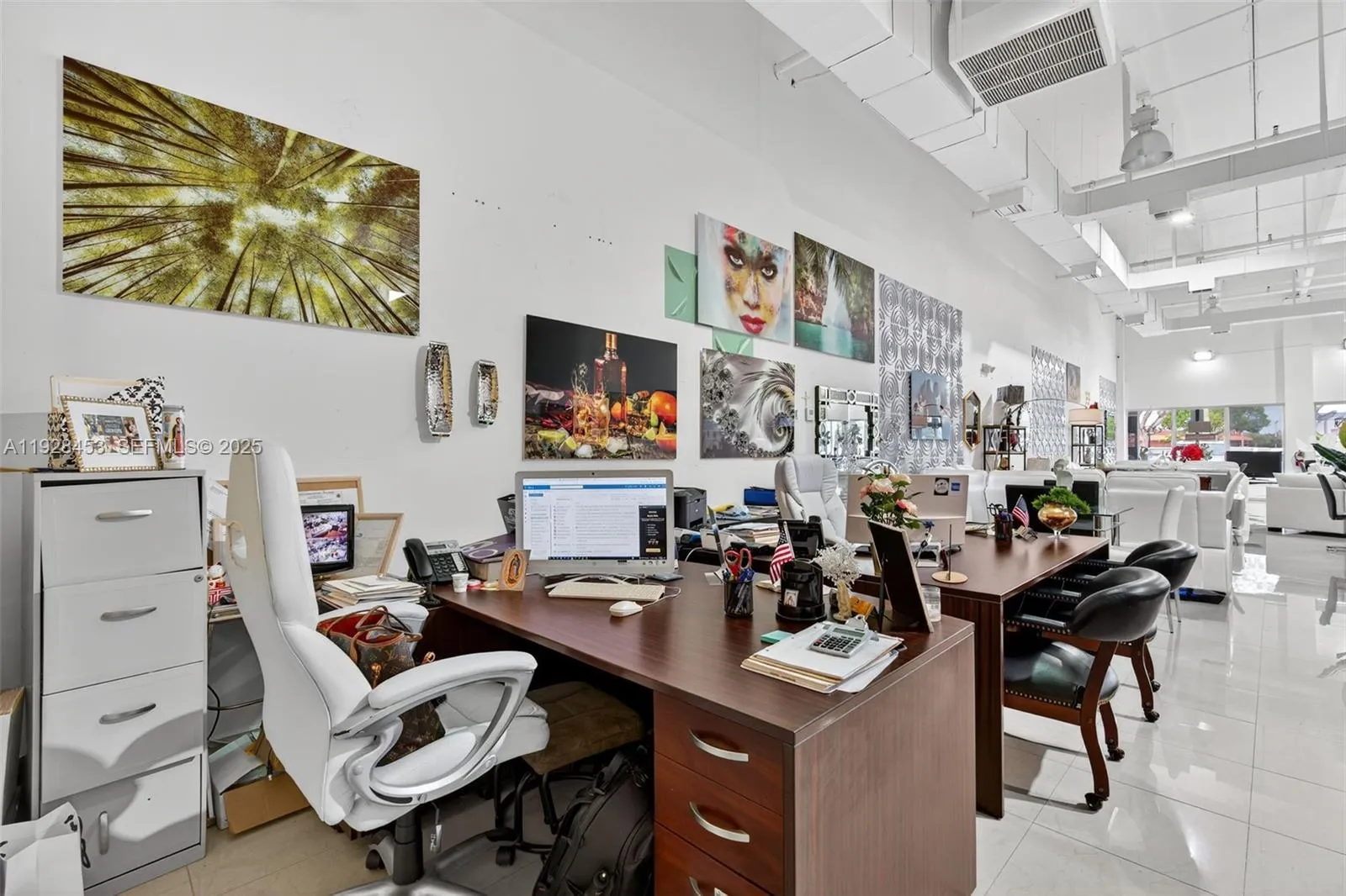 Furniture Store For Sale In The Tamiami Area, Miam, Miami, Florida 33184, ,Business Opportunity,For Sale,Furniture Store For Sale In The Tamiami Area, Miam,A11928453