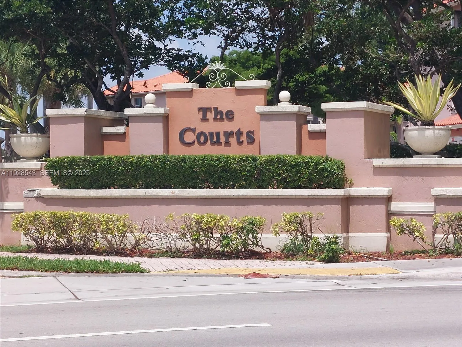 6560 Nw 114th Ave 526, Doral, Florida 33178, Doral, Florida 33178, 2 Bedrooms Bedrooms, ,2 BathroomsBathrooms,Residential Lease,For Rent,6560 Nw 114th Ave 526, Doral, Florida 33178,A11928543