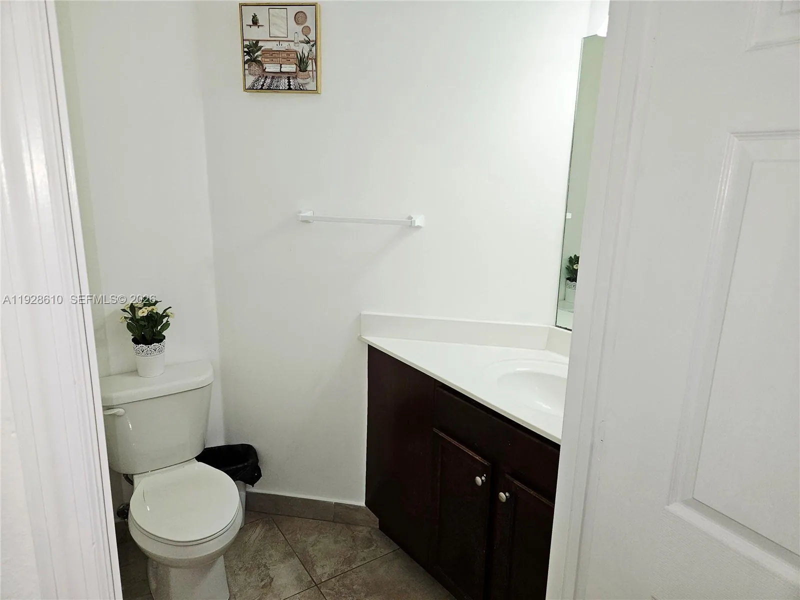 290 Nw 109th Ave 107, Miami, Florida 33172, Miami, Florida 33172, 3 Bedrooms Bedrooms, ,2 BathroomsBathrooms,Residential Lease,For Rent,290 Nw 109th Ave 107, Miami, Florida 33172,A11928610