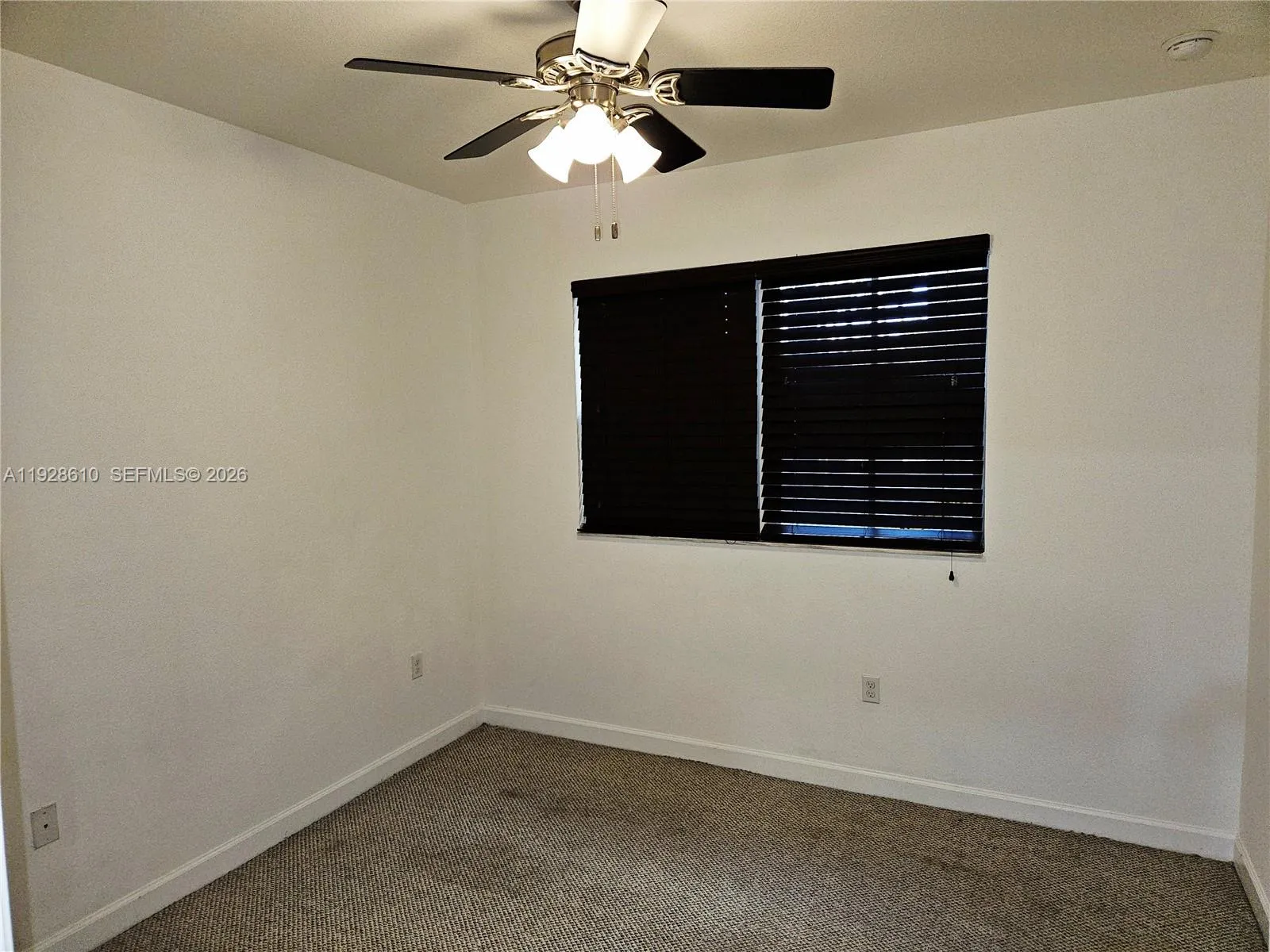 290 Nw 109th Ave 107, Miami, Florida 33172, Miami, Florida 33172, 3 Bedrooms Bedrooms, ,2 BathroomsBathrooms,Residential Lease,For Rent,290 Nw 109th Ave 107, Miami, Florida 33172,A11928610