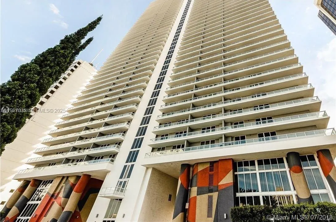 50 Biscayne Blvd 1703, Miami, Florida 33132, Miami, Florida 33132, ,1 BathroomBathrooms,Residential,For Sale,50 Biscayne Blvd 1703, Miami, Florida 33132,A11927035